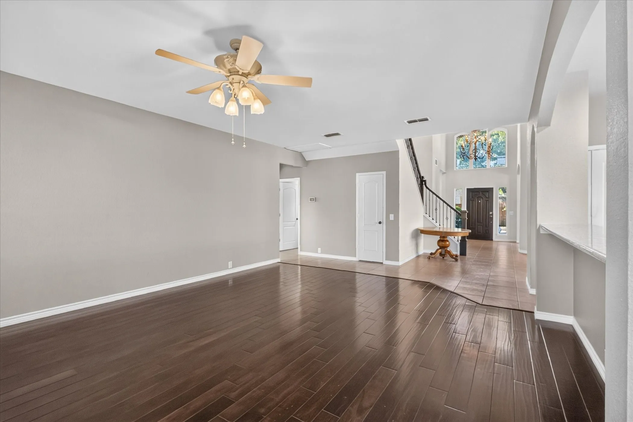 Single Family Residence For Sale in Dallas County , 448 Halifax Drive, Coppell, Texas 75019, 4 Bedroom, 4 Bathroom, 2 Garage spaces, 3,483 Sqft, built in 1991, mls#21403561, Real Estate Agent in Coppell, Homes For Sale in Dallas county, Homes For Sale in Coppell, Realtor in Coppell Texas, Real Estate Brokerage Independent Realty Texas, Luminita Cordes Realtor