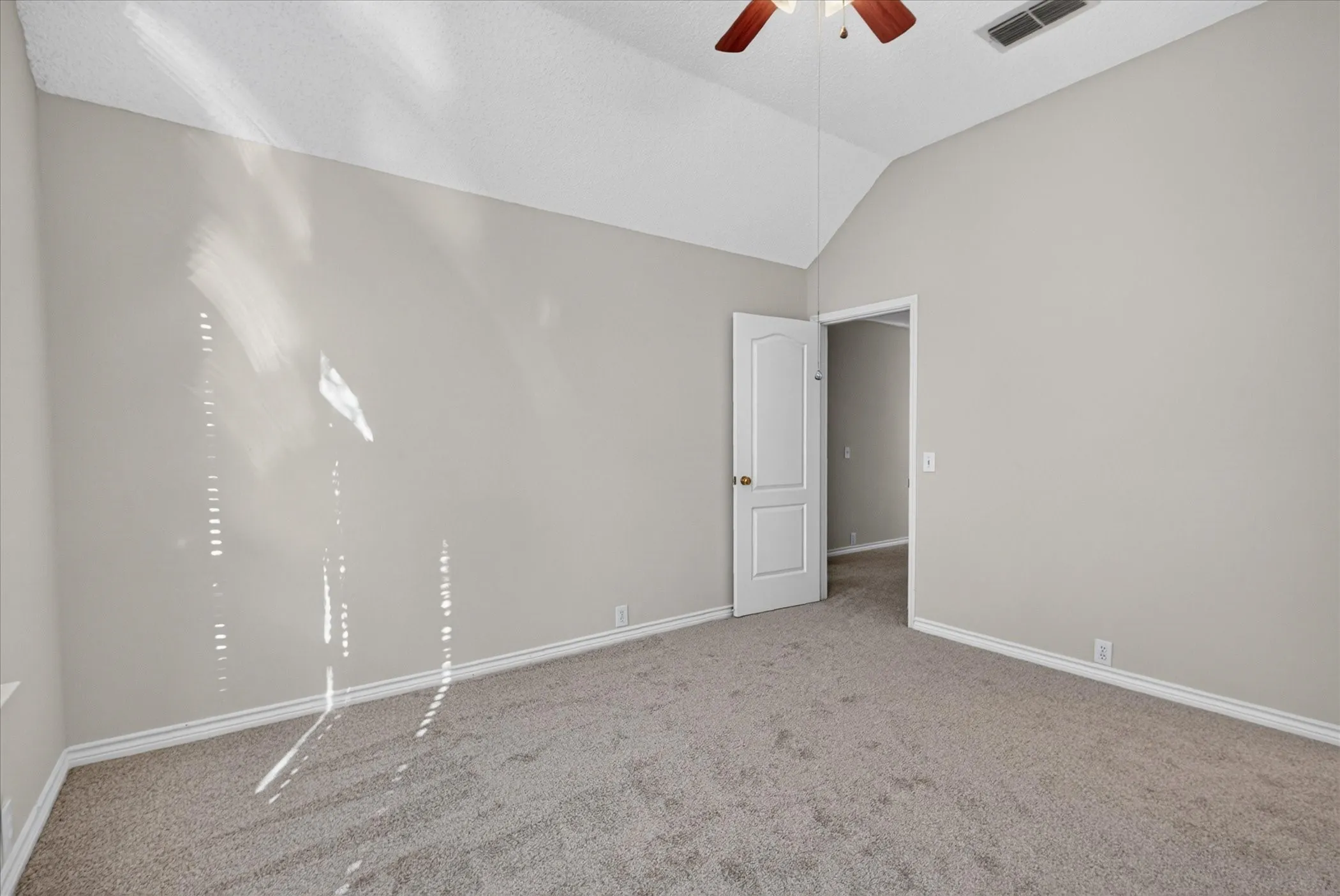 Single Family Residence For Sale in Dallas County , 448 Halifax Drive, Coppell, Texas 75019, 4 Bedroom, 4 Bathroom, 2 Garage spaces, 3,483 Sqft, built in 1991, mls#21403561, Real Estate Agent in Coppell, Homes For Sale in Dallas county, Homes For Sale in Coppell, Realtor in Coppell Texas, Real Estate Brokerage Independent Realty Texas, Luminita Cordes Realtor