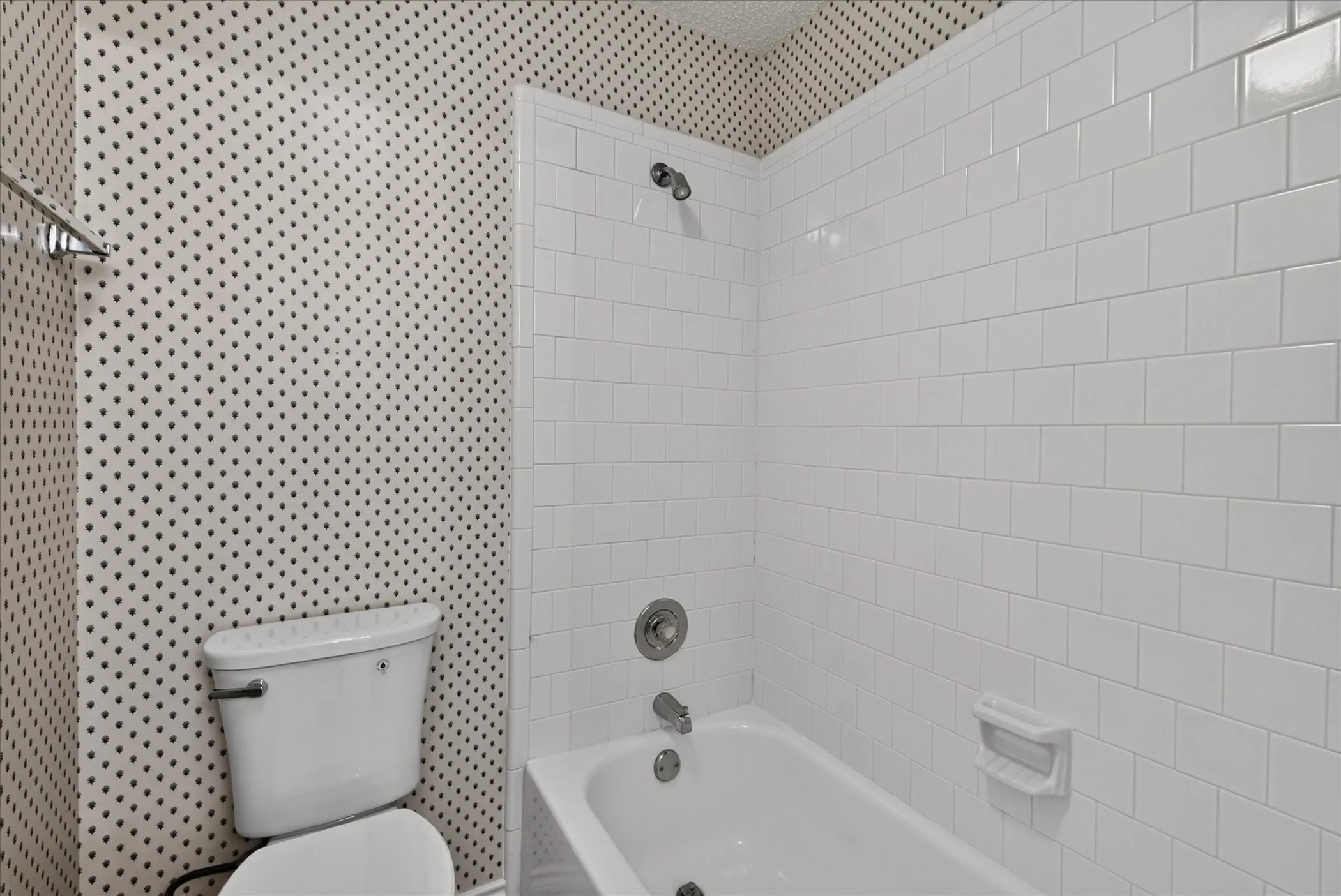 Single Family Residence For Sale in Dallas County , 448 Halifax Drive, Coppell, Texas 75019, 4 Bedroom, 4 Bathroom, 2 Garage spaces, 3,483 Sqft, built in 1991, mls#21403561, Real Estate Agent in Coppell, Homes For Sale in Dallas county, Homes For Sale in Coppell, Realtor in Coppell Texas, Real Estate Brokerage Independent Realty Texas, Luminita Cordes Realtor