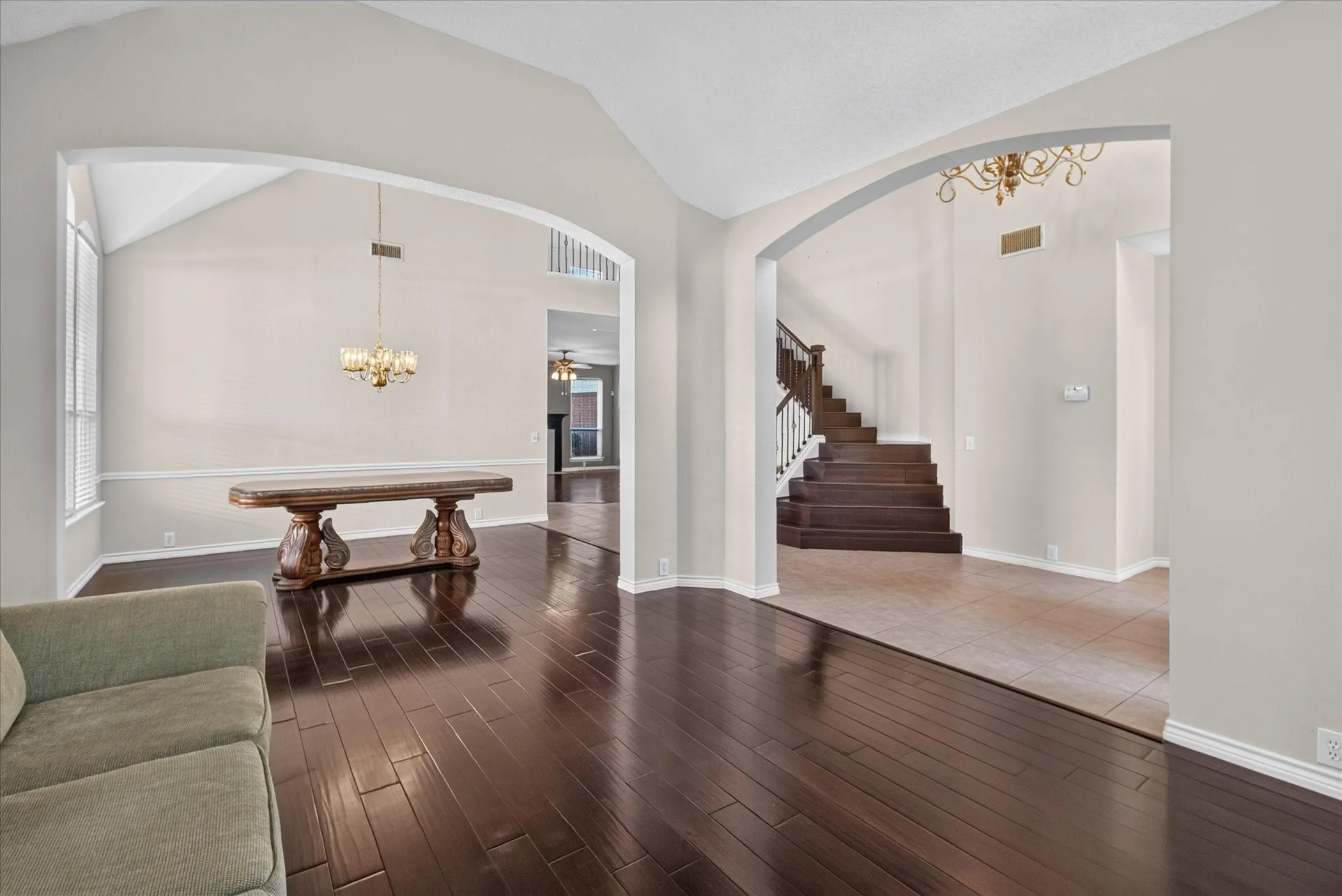 Single Family Residence For Sale in Dallas County , 448 Halifax Drive, Coppell, Texas 75019, 4 Bedroom, 4 Bathroom, 2 Garage spaces, 3,483 Sqft, built in 1991, mls#21403561, Real Estate Agent in Coppell, Homes For Sale in Dallas county, Homes For Sale in Coppell, Realtor in Coppell Texas, Real Estate Brokerage Independent Realty Texas, Luminita Cordes Realtor