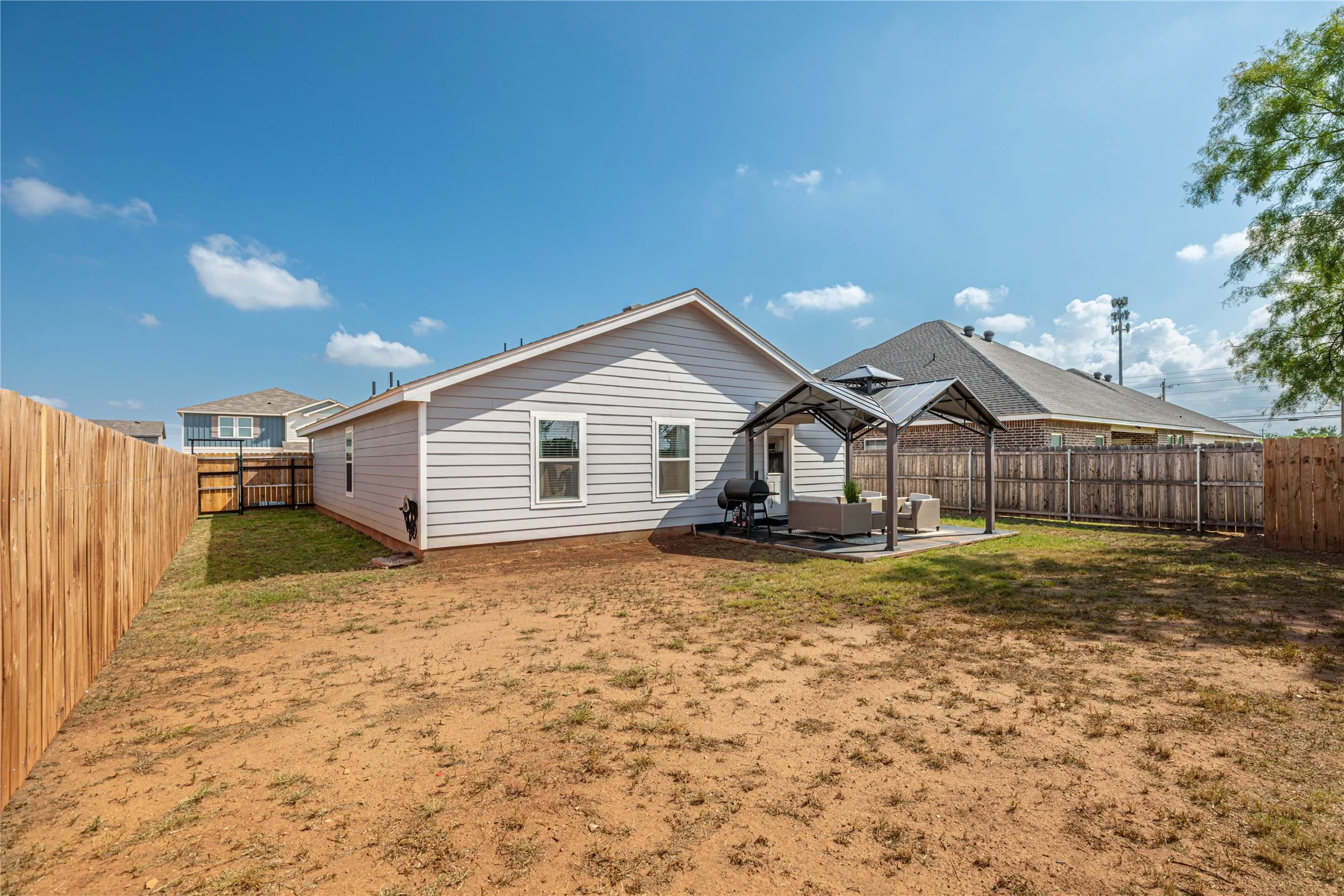 Single Family Residence For Sale in Taylor County , 119 Sage Brush Drive, Abilene, Texas 79602, 3 Bedroom, 2 Bathroom, 2 Garage spaces, 1,209 Sqft, built in 2024, mls#21403283, Real Estate Agent in Abilene, Homes For Sale in Taylor county, Homes For Sale in Abilene, Realtor in Abilene Texas, Real Estate Brokerage Independent Realty Texas, Luminita Cordes Realtor