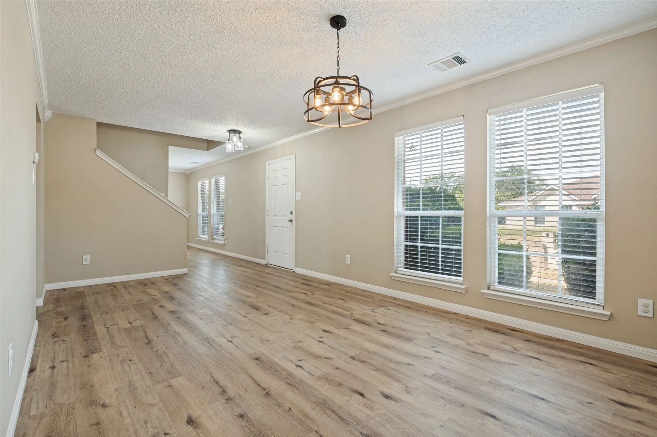 Single Family Residence For Sale in Dallas County , 1308 Arbordale Court, Lancaster, Texas 75134, 4 Bedroom, 3 Bathroom, 2 Garage spaces, 2,618 Sqft, built in 2004, mls#21404723, Real Estate Agent in Lancaster, Homes For Sale in Dallas county, Homes For Sale in Lancaster, Realtor in Lancaster Texas, Real Estate Brokerage Independent Realty Texas, Luminita Cordes Realtor