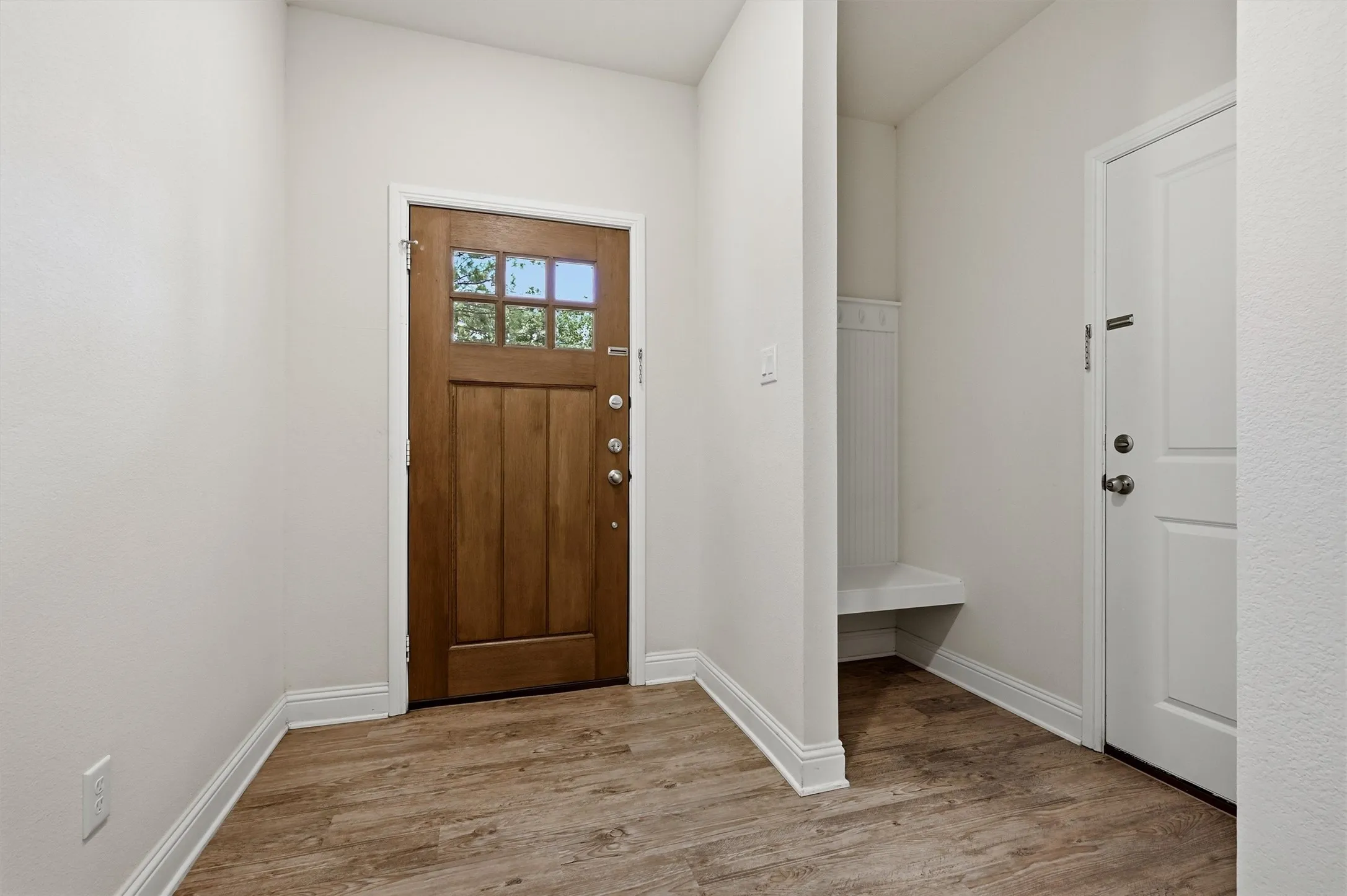 Single Family Residence For Rent in Grayson County , 104 S Jordan Street, Whitesboro, Texas 76273, 3 Bedroom, 2 Bathroom, 2 Garage spaces, 1,545 Sqft, built in 2021, mls#21405531, Real Estate Agent in Whitesboro, Homes For Rent in Grayson county, Homes For Rent in Whitesboro, Realtor in Whitesboro Texas, Real Estate Brokerage Independent Realty Texas, Luminita Cordes Realtor