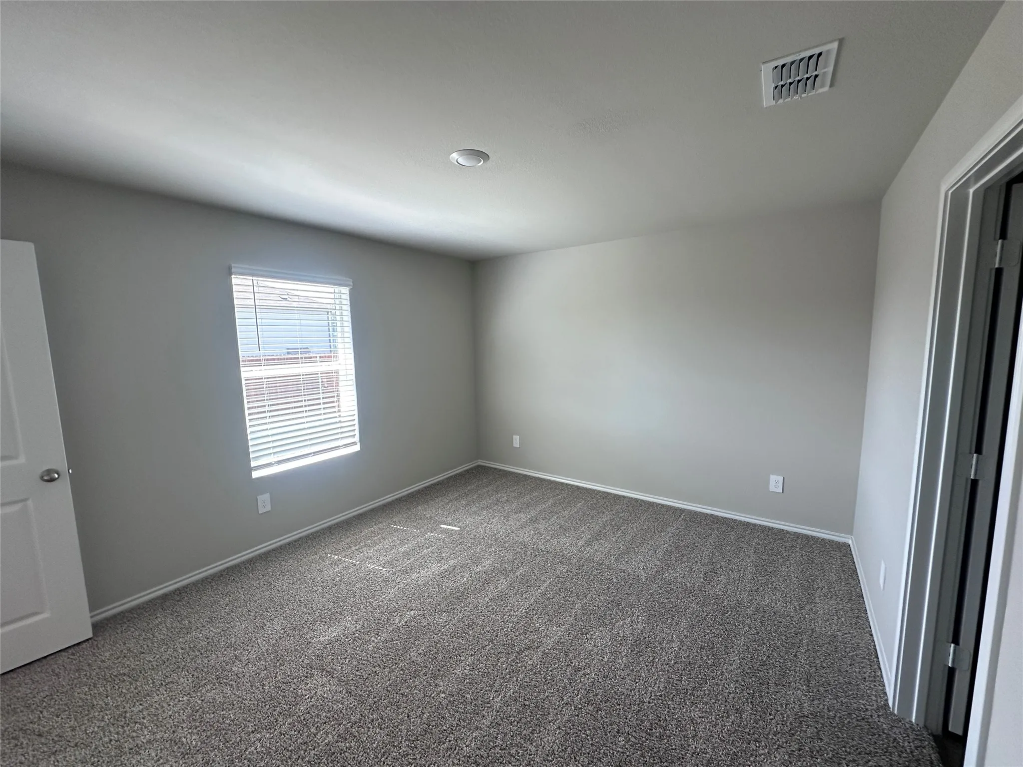 Single Family Residence For Rent in Denton County , 5549 Rollins Drive, Krum, Texas 76249, 3 Bedroom, 2 Bathroom, 2 Garage spaces, 1,434 Sqft, built in 2026, mls#21404229, Real Estate Agent in Krum, Homes For Rent in Denton county, Homes For Rent in Krum, Realtor in Krum Texas, Real Estate Brokerage Independent Realty Texas, Luminita Cordes Realtor