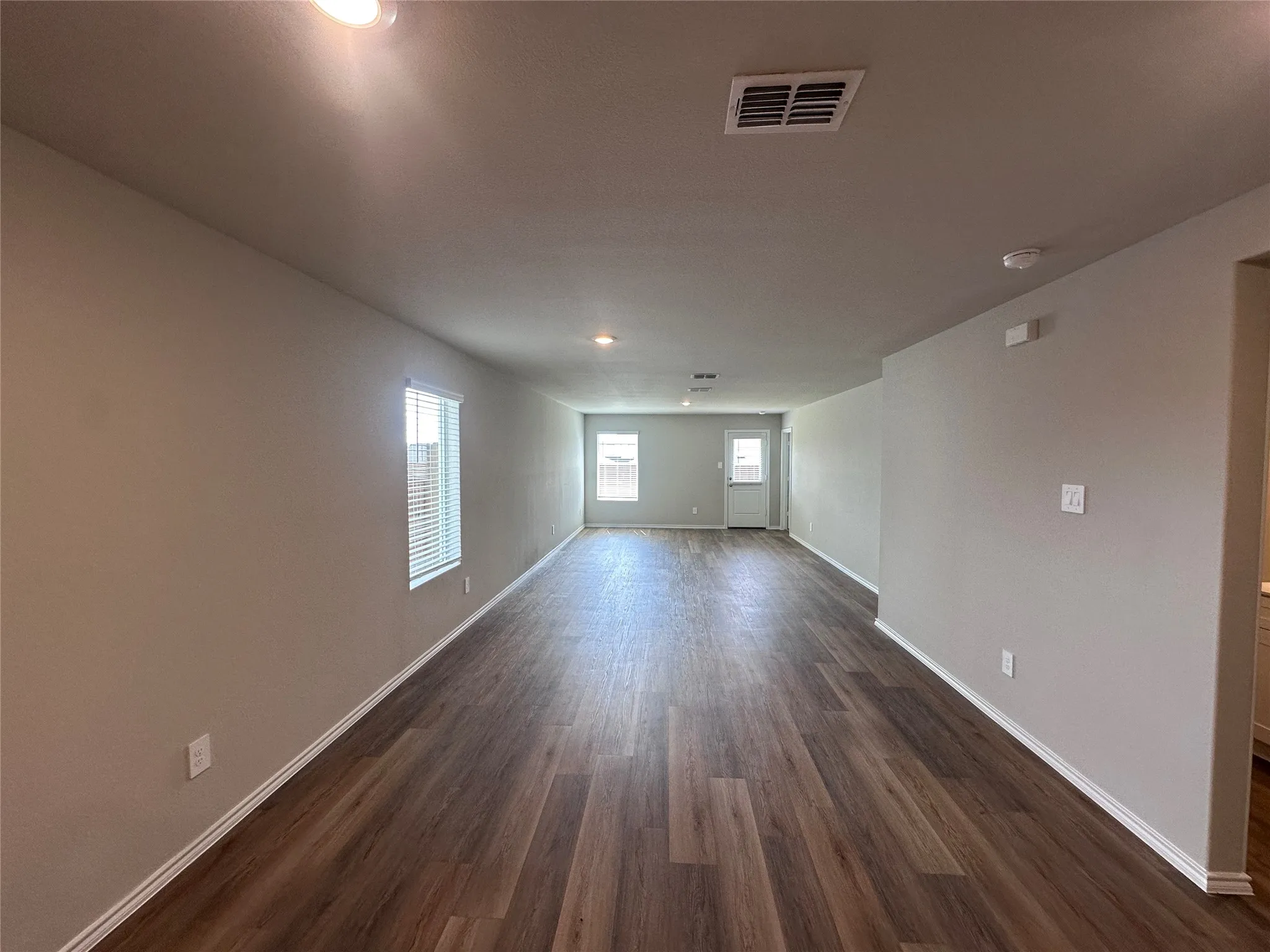 Single Family Residence For Rent in Denton County , 5549 Rollins Drive, Krum, Texas 76249, 3 Bedroom, 2 Bathroom, 2 Garage spaces, 1,434 Sqft, built in 2026, mls#21404229, Real Estate Agent in Krum, Homes For Rent in Denton county, Homes For Rent in Krum, Realtor in Krum Texas, Real Estate Brokerage Independent Realty Texas, Luminita Cordes Realtor