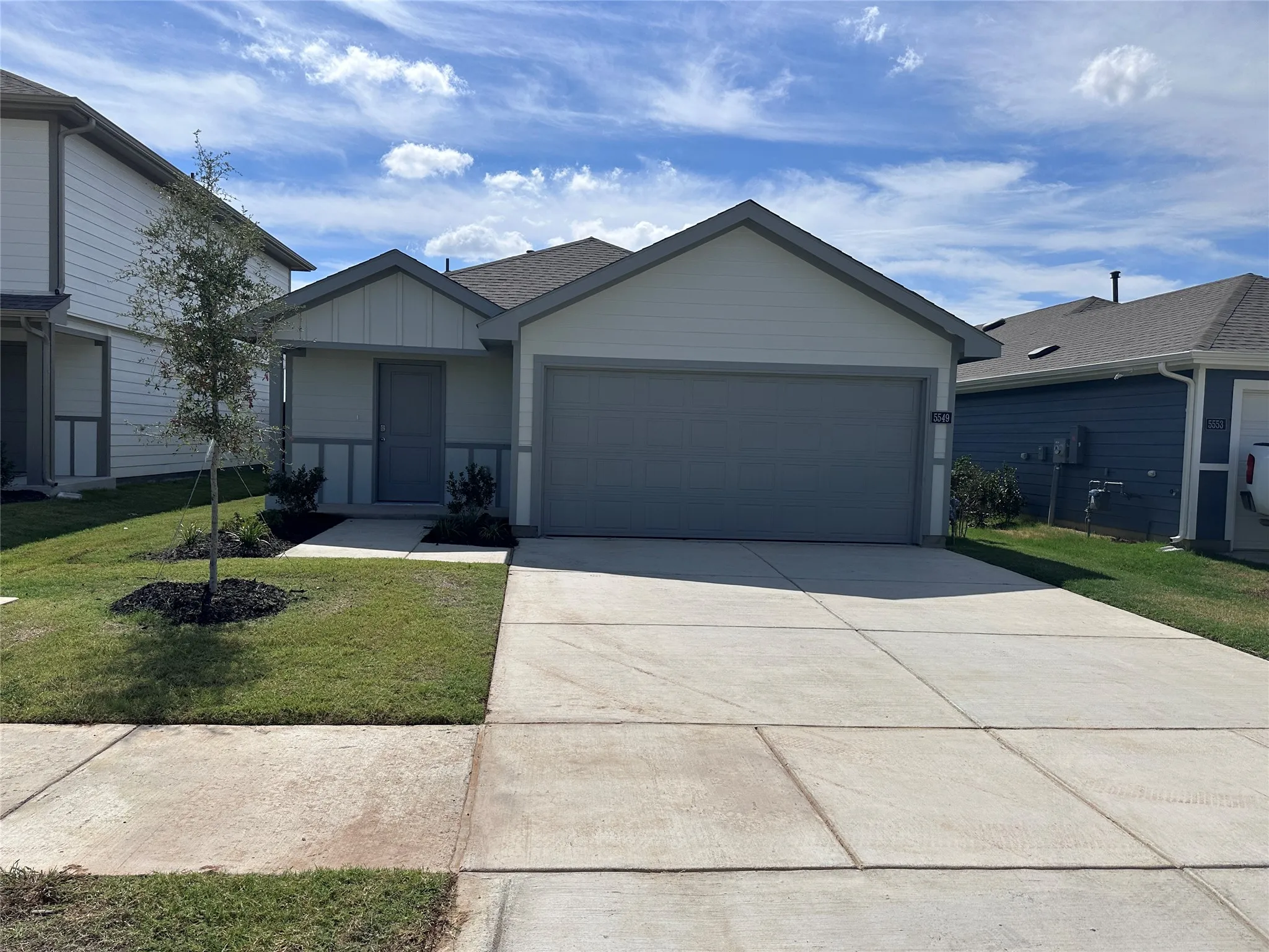 Single Family Residence For Rent