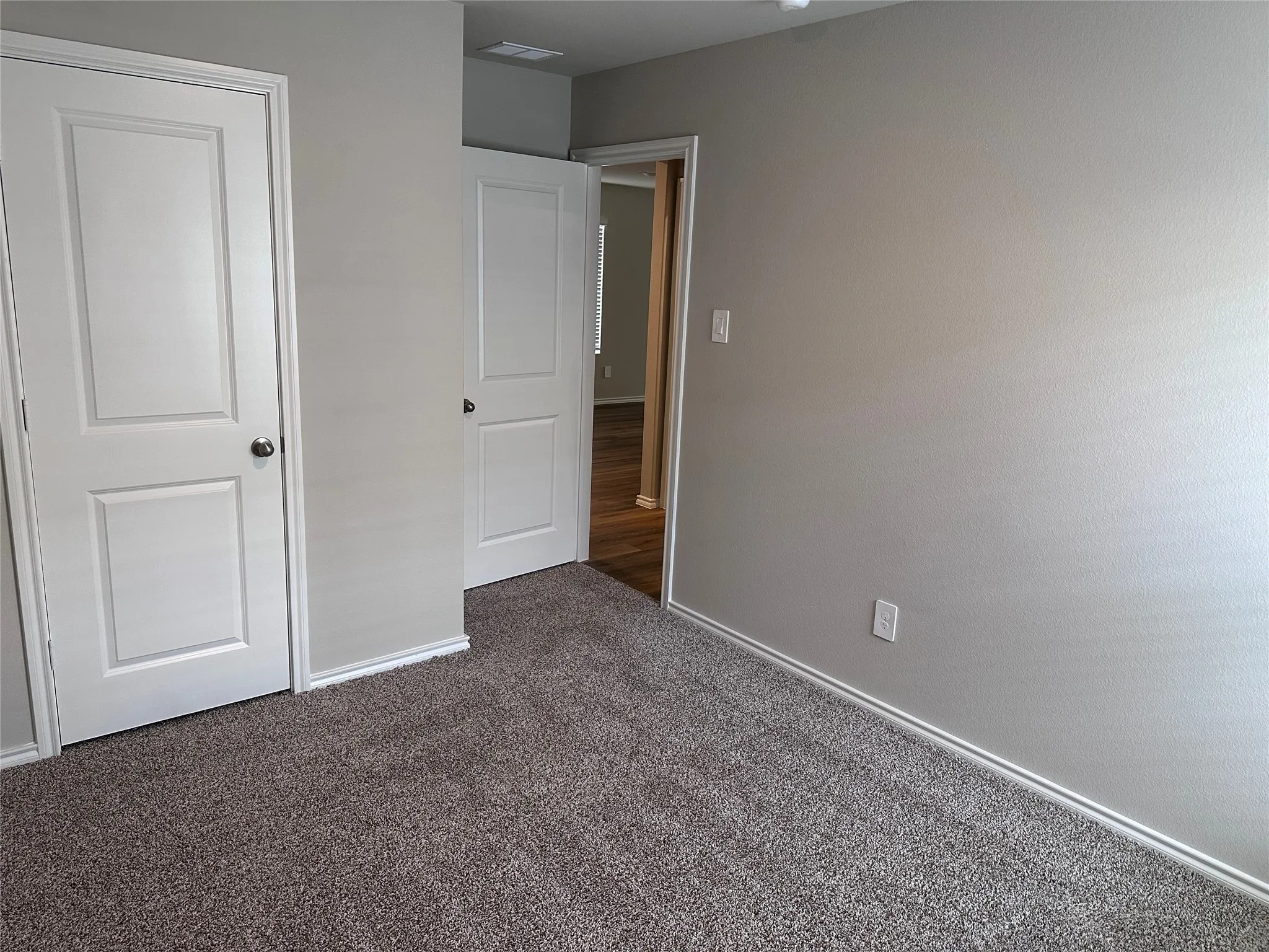 Single Family Residence For Rent in Denton County , 5549 Rollins Drive, Krum, Texas 76249, 3 Bedroom, 2 Bathroom, 2 Garage spaces, 1,434 Sqft, built in 2026, mls#21404229, Real Estate Agent in Krum, Homes For Rent in Denton county, Homes For Rent in Krum, Realtor in Krum Texas, Real Estate Brokerage Independent Realty Texas, Luminita Cordes Realtor