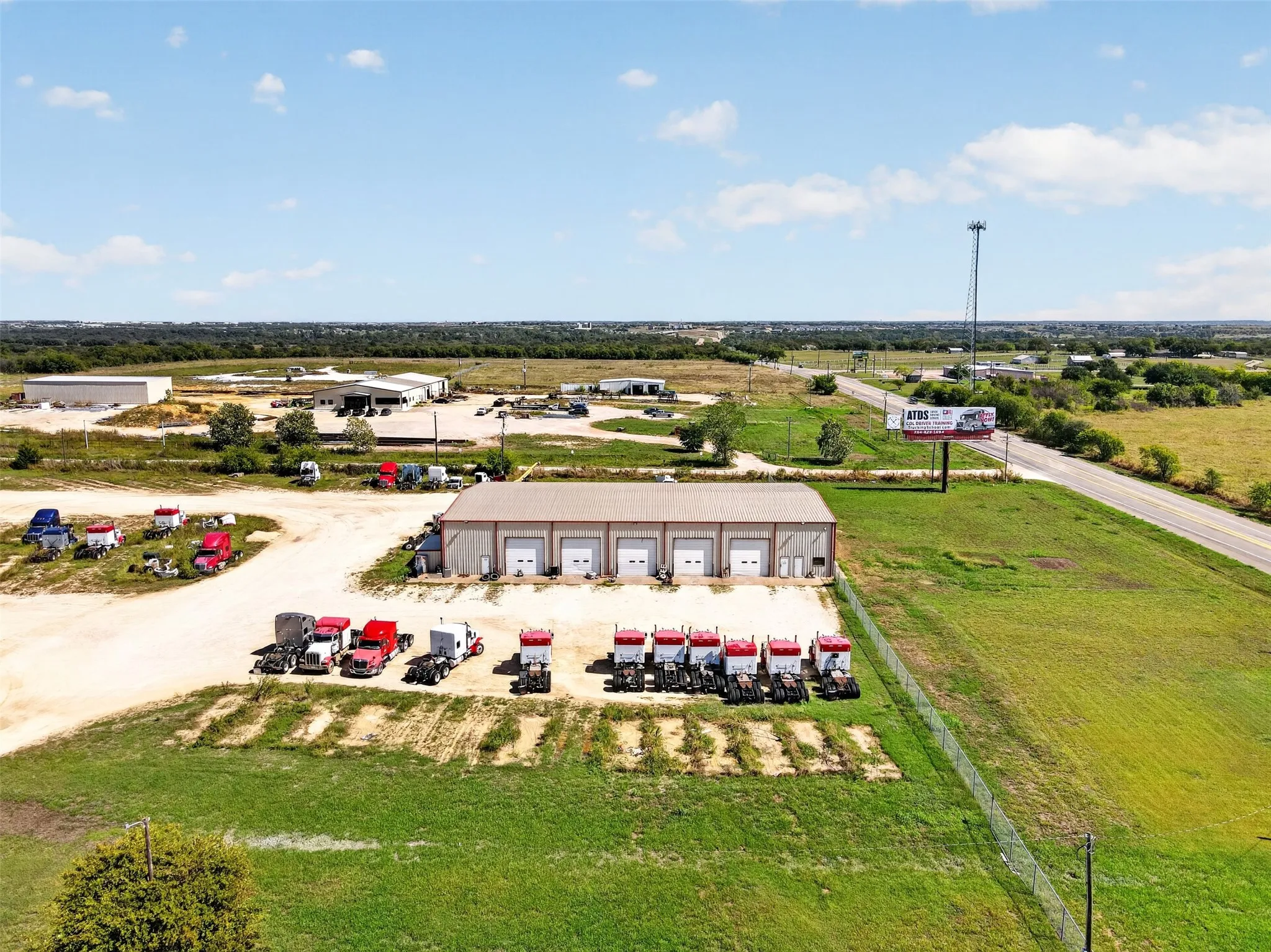 Industrial For Sale in Johnson County , 3670 W Highway 67, Cleburne, Texas 76033, 0, 0, Garage spaces, 11,200 Sqft, built in 2001, mls#21402916, Real Estate Agent in Cleburne, Homes For Sale in Johnson county, Homes For Sale in Cleburne, Realtor in Cleburne Texas, Real Estate Brokerage Independent Realty Texas, Luminita Cordes Realtor