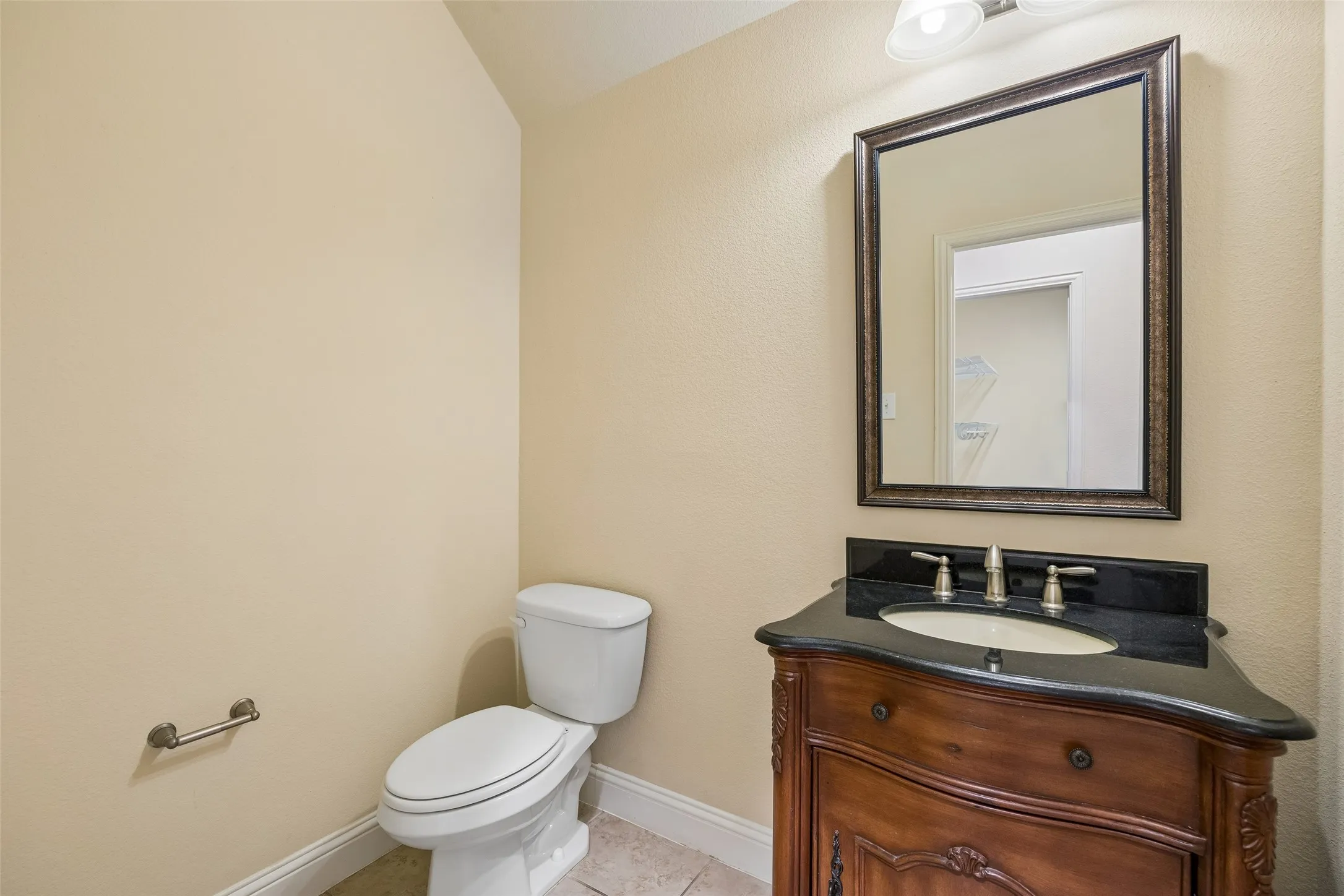 Single Family Residence For Rent in Collin County , 15994 Trail Glen Drive, Frisco, Texas 75035, 4 Bedroom, 4 Bathroom, 2 Garage spaces, 3,848 Sqft, built in 2012, mls#21405500, Real Estate Agent in Frisco, Homes For Rent in Collin county, Homes For Rent in Frisco, Realtor in Frisco Texas, Real Estate Brokerage Independent Realty Texas, Luminita Cordes Realtor