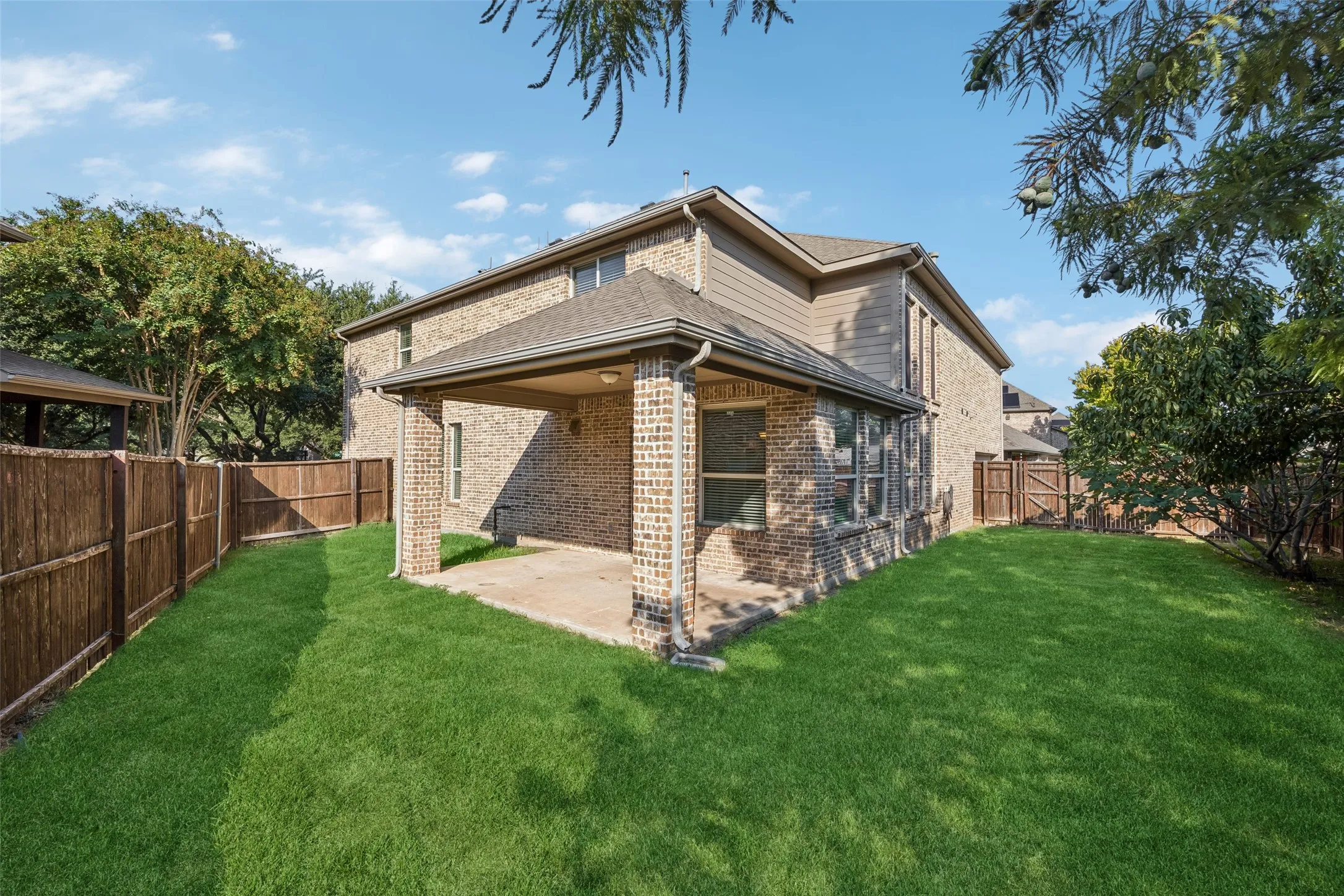 Single Family Residence For Rent in Collin County , 15994 Trail Glen Drive, Frisco, Texas 75035, 4 Bedroom, 4 Bathroom, 2 Garage spaces, 3,848 Sqft, built in 2012, mls#21405500, Real Estate Agent in Frisco, Homes For Rent in Collin county, Homes For Rent in Frisco, Realtor in Frisco Texas, Real Estate Brokerage Independent Realty Texas, Luminita Cordes Realtor
