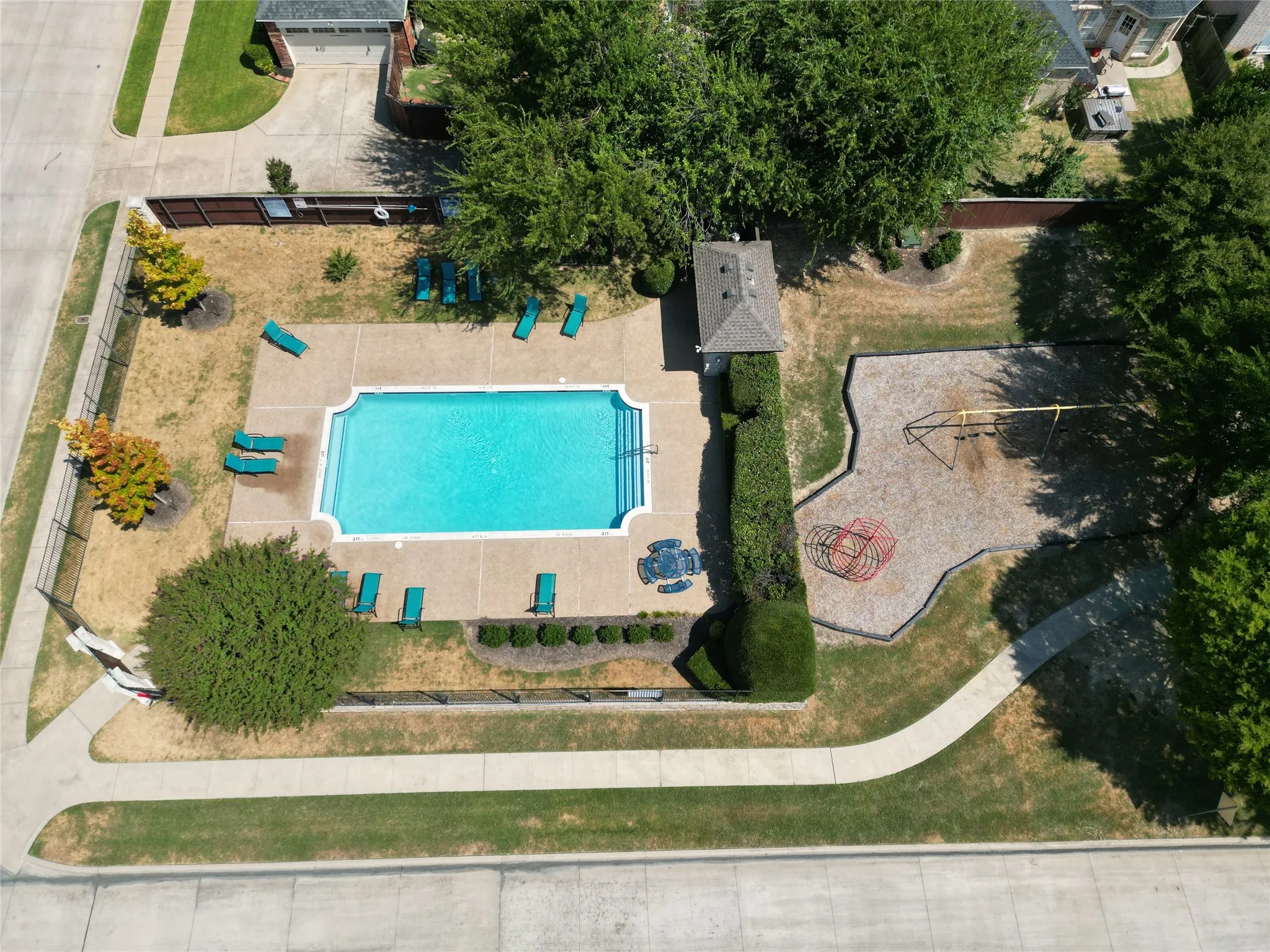 Single Family Residence For Sale in Tarrant County , 4908 Skymeadow Drive, Fort Worth, Texas 76135, 4 Bedroom, 2 Bathroom, 2 Garage spaces, 1,863 Sqft, built in 1999, mls#21397774, Real Estate Agent in Fort Worth, Homes For Sale in Tarrant county, Homes For Sale in Fort Worth, Realtor in Fort Worth Texas, Real Estate Brokerage Independent Realty Texas, Luminita Cordes Realtor