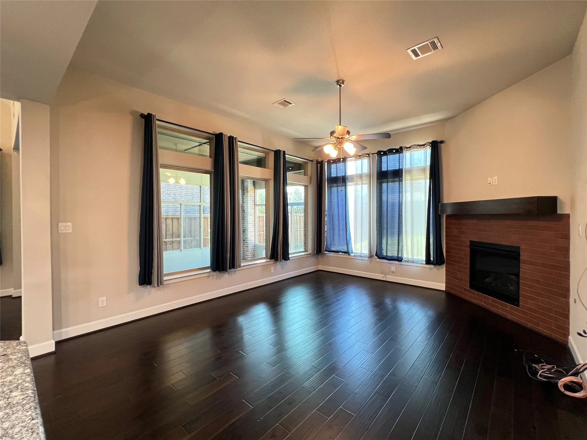 Single Family Residence For Rent in Denton County , 4959 Gleneagle Drive, Flower Mound, Texas 75028, 4 Bedroom, 3 Bathroom, 2 Garage spaces, 2,807 Sqft, built in 2017, mls#21405551, Real Estate Agent in Flower Mound, Homes For Rent in Denton county, Homes For Rent in Flower Mound, Realtor in Flower Mound Texas, Real Estate Brokerage Independent Realty Texas, Luminita Cordes Realtor