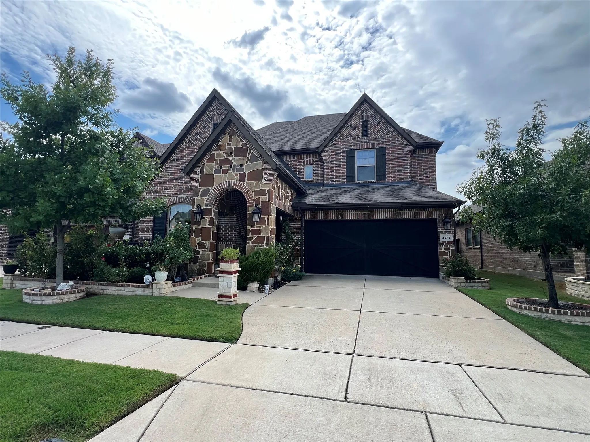 Single Family Residence For Rent in Denton County , 4959 Gleneagle Drive, Flower Mound, Texas 75028, 4 Bedroom, 3 Bathroom, 2 Garage spaces, 2,807 Sqft, built in 2017, mls#21405551, Real Estate Agent in Flower Mound, Homes For Rent in Denton county, Homes For Rent in Flower Mound, Realtor in Flower Mound Texas, Real Estate Brokerage Independent Realty Texas, Luminita Cordes Realtor