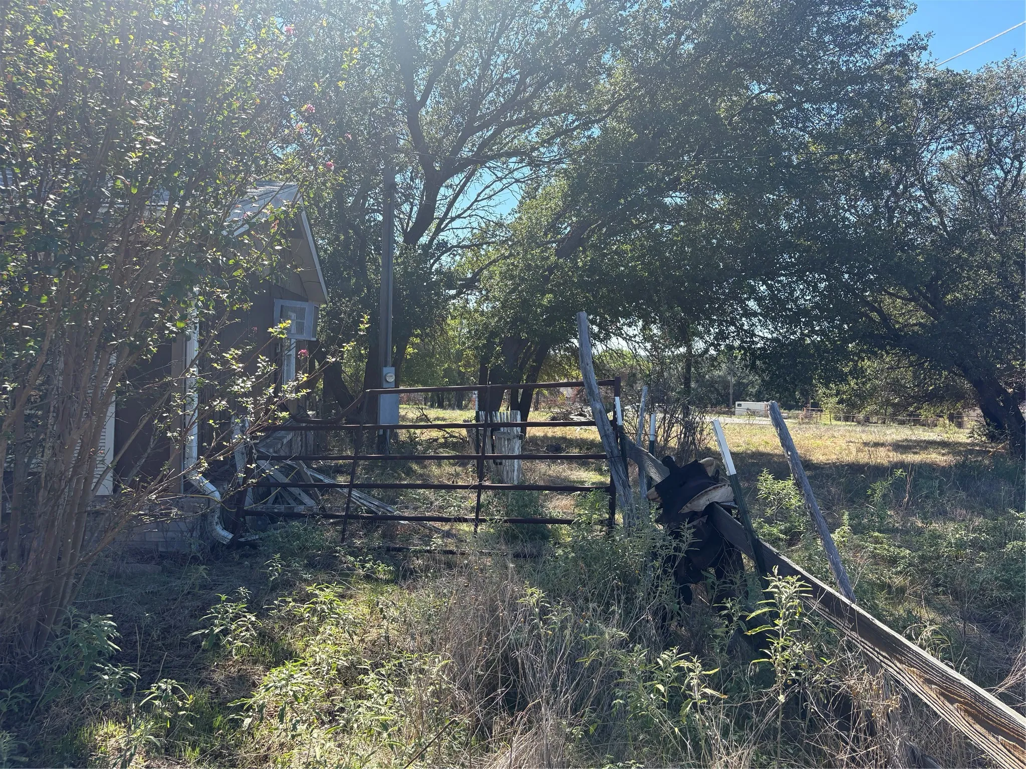 Side of mobile home.