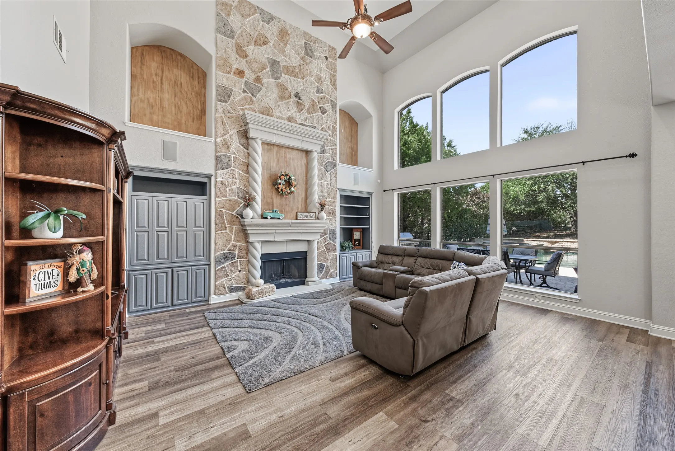 Single Family Residence For Sale in Collin County , 840 Del Carmen Drive, Prosper, Texas 75078, 4 Bedroom, 5 Bathroom, 3 Garage spaces, 4,919 Sqft, built in 2005, mls#21404776, Real Estate Agent in Prosper, Homes For Sale in Collin county, Homes For Sale in Prosper, Realtor in Prosper Texas, Real Estate Brokerage Independent Realty Texas, Luminita Cordes Realtor
