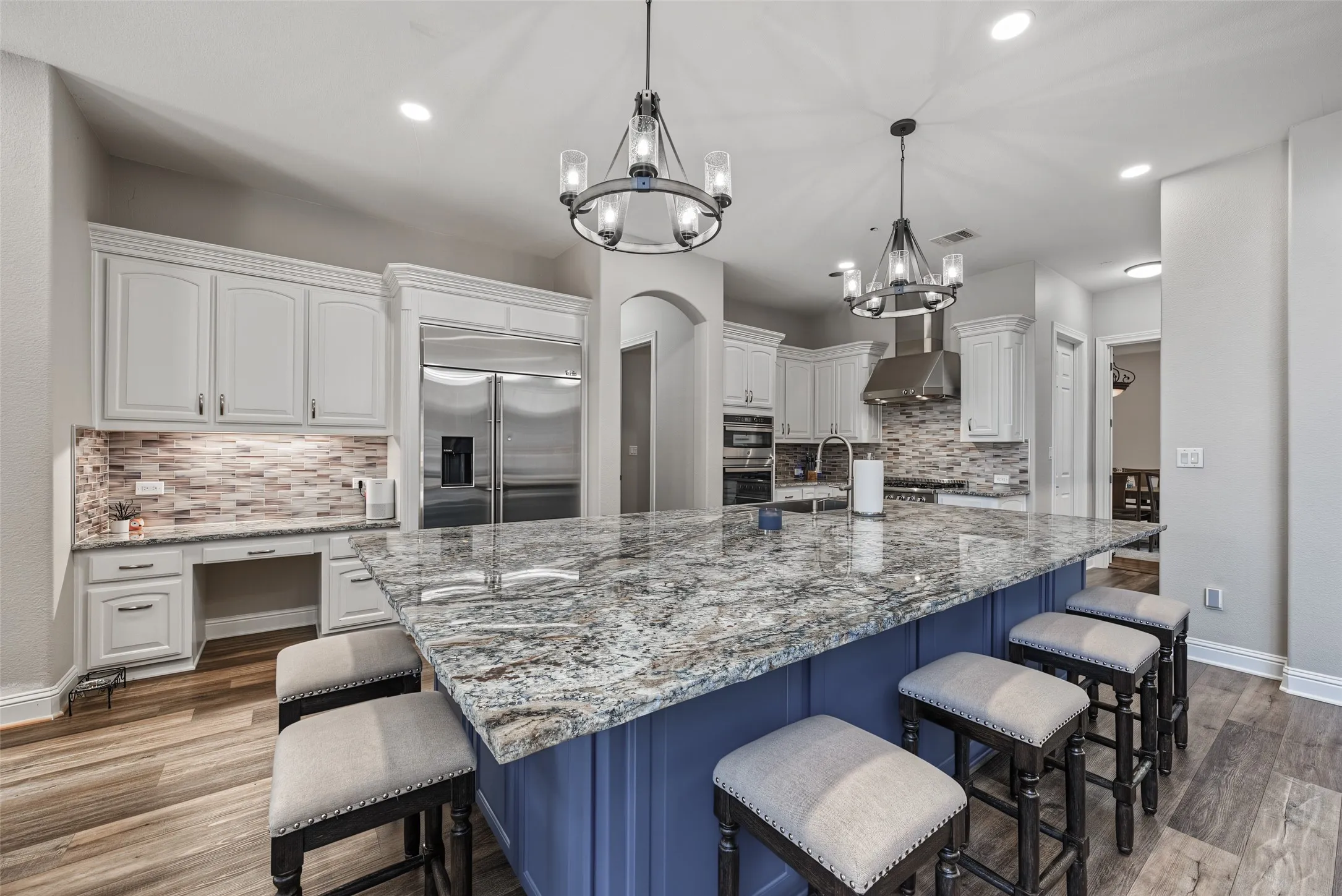 Single Family Residence For Sale in Collin County , 840 Del Carmen Drive, Prosper, Texas 75078, 4 Bedroom, 5 Bathroom, 3 Garage spaces, 4,919 Sqft, built in 2005, mls#21404776, Real Estate Agent in Prosper, Homes For Sale in Collin county, Homes For Sale in Prosper, Realtor in Prosper Texas, Real Estate Brokerage Independent Realty Texas, Luminita Cordes Realtor
