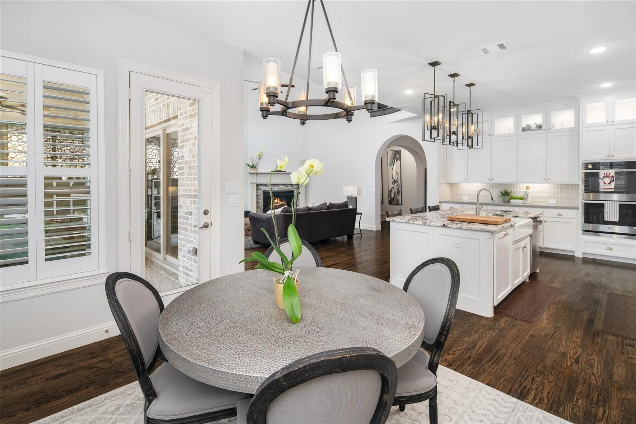 Single Family Residence For Sale in Collin County , 1141 Caleb Drive, Allen, Texas 75013, 5 Bedroom, 6 Bathroom, 3 Garage spaces, 4,363 Sqft, built in 2020, mls#21405554, Real Estate Agent in Allen, Homes For Sale in Collin county, Homes For Sale in Allen, Realtor in Allen Texas, Real Estate Brokerage Independent Realty Texas, Luminita Cordes Realtor