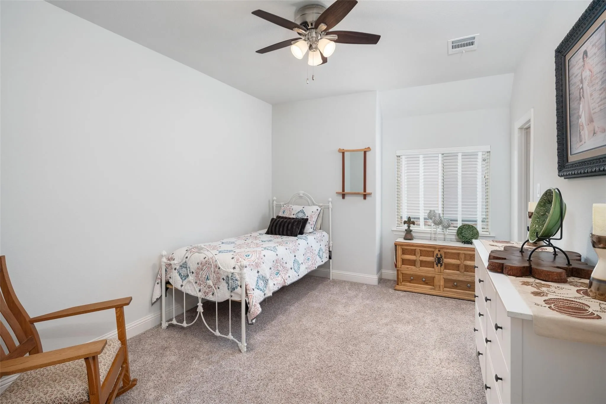 Single Family Residence For Sale in Collin County , 1141 Caleb Drive, Allen, Texas 75013, 5 Bedroom, 6 Bathroom, 3 Garage spaces, 4,363 Sqft, built in 2020, mls#21405554, Real Estate Agent in Allen, Homes For Sale in Collin county, Homes For Sale in Allen, Realtor in Allen Texas, Real Estate Brokerage Independent Realty Texas, Luminita Cordes Realtor