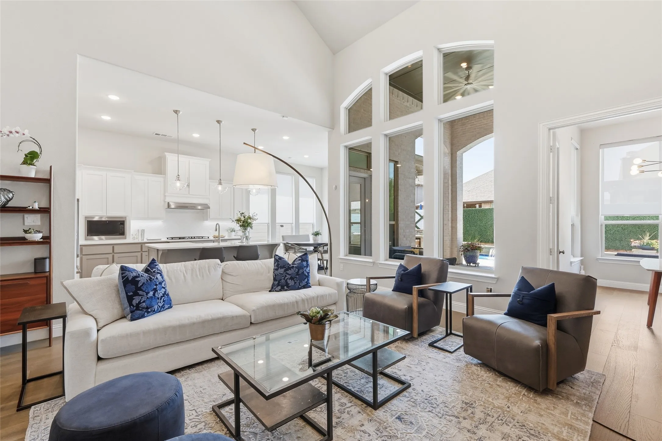 Single Family Residence For Sale in Denton County , 1209 10th Street, Argyle, Texas 76226, 5 Bedroom, 5 Bathroom, 3 Garage spaces, 3,912 Sqft, built in 2020, mls#21404100, Real Estate Agent in Argyle, Homes For Sale in Denton county, Homes For Sale in Argyle, Realtor in Argyle Texas, Real Estate Brokerage Independent Realty Texas, Luminita Cordes Realtor