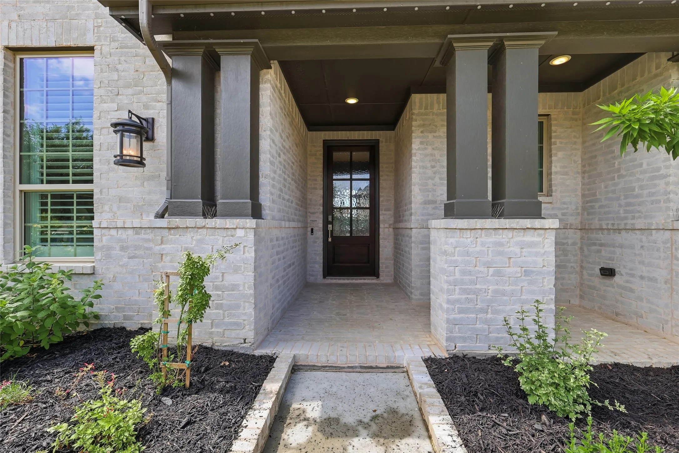 Single Family Residence For Sale in Denton County , 1209 10th Street, Argyle, Texas 76226, 5 Bedroom, 5 Bathroom, 3 Garage spaces, 3,912 Sqft, built in 2020, mls#21404100, Real Estate Agent in Argyle, Homes For Sale in Denton county, Homes For Sale in Argyle, Realtor in Argyle Texas, Real Estate Brokerage Independent Realty Texas, Luminita Cordes Realtor