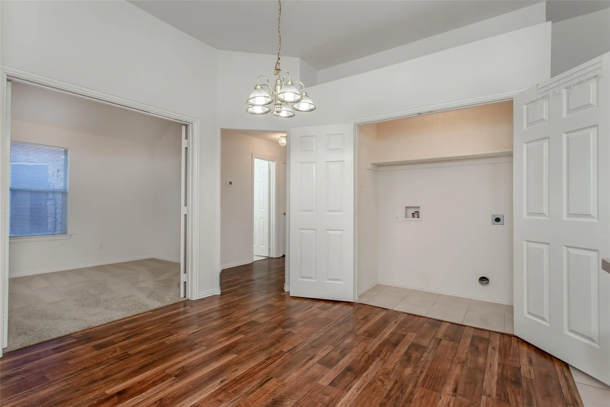 Duplex For Rent in Denton County , 1727 Preston On The Lake Boulevard, Little Elm, Texas 75068, 2 Bedroom, 2 Bathroom, 2 Garage spaces, 1,105 Sqft, built in 2004, mls#21403718, Real Estate Agent in Little Elm, Homes For Rent in Denton county, Homes For Rent in Little Elm, Realtor in Little Elm Texas, Real Estate Brokerage Independent Realty Texas, Luminita Cordes Realtor
