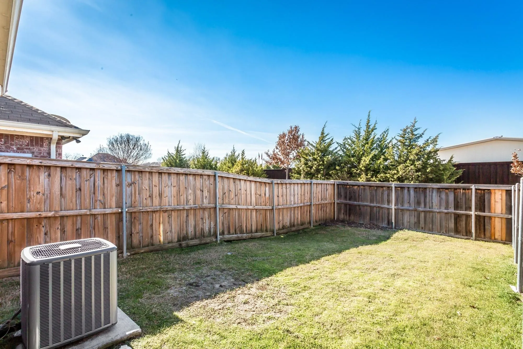 Duplex For Rent in Denton County , 1727 Preston On The Lake Boulevard, Little Elm, Texas 75068, 2 Bedroom, 2 Bathroom, 2 Garage spaces, 1,105 Sqft, built in 2004, mls#21403718, Real Estate Agent in Little Elm, Homes For Rent in Denton county, Homes For Rent in Little Elm, Realtor in Little Elm Texas, Real Estate Brokerage Independent Realty Texas, Luminita Cordes Realtor