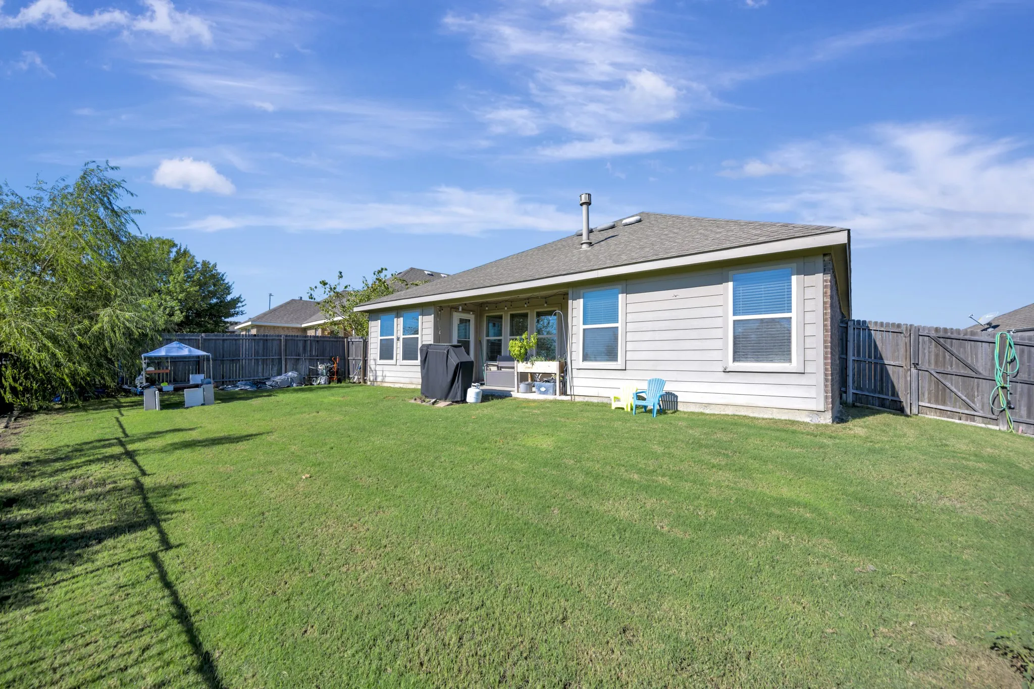 Single Family Residence For Sale in Tarrant County , 8457 Sweet Flag Lane, Fort Worth, Texas 76123, 4 Bedroom, 3 Bathroom, 2 Garage spaces, 2,250 Sqft, built in 2018, mls#21397790, Real Estate Agent in Fort Worth, Homes For Sale in Tarrant county, Homes For Sale in Fort Worth, Realtor in Fort Worth Texas, Real Estate Brokerage Independent Realty Texas, Luminita Cordes Realtor