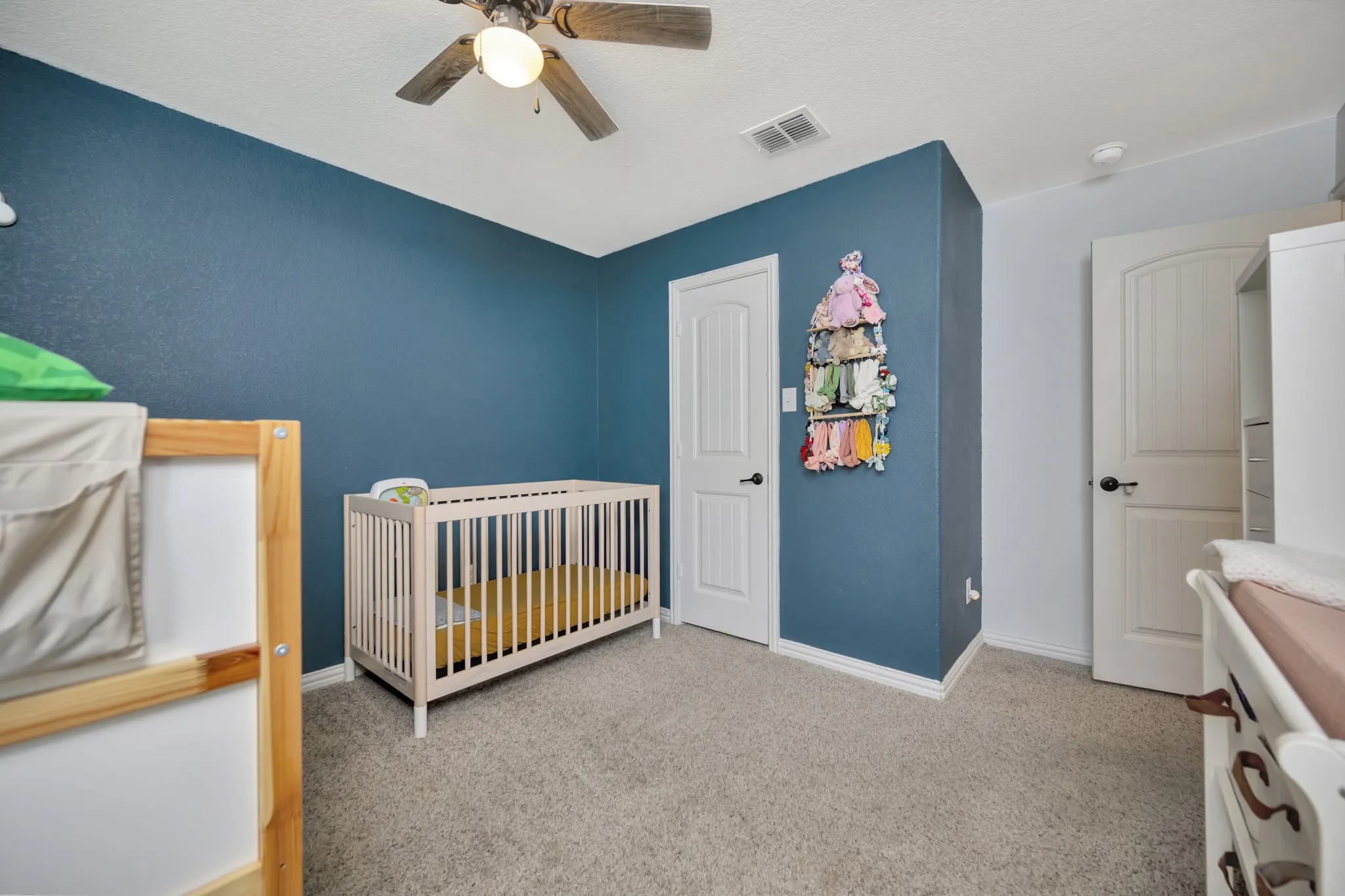 Single Family Residence For Sale in Tarrant County , 8457 Sweet Flag Lane, Fort Worth, Texas 76123, 4 Bedroom, 3 Bathroom, 2 Garage spaces, 2,250 Sqft, built in 2018, mls#21397790, Real Estate Agent in Fort Worth, Homes For Sale in Tarrant county, Homes For Sale in Fort Worth, Realtor in Fort Worth Texas, Real Estate Brokerage Independent Realty Texas, Luminita Cordes Realtor