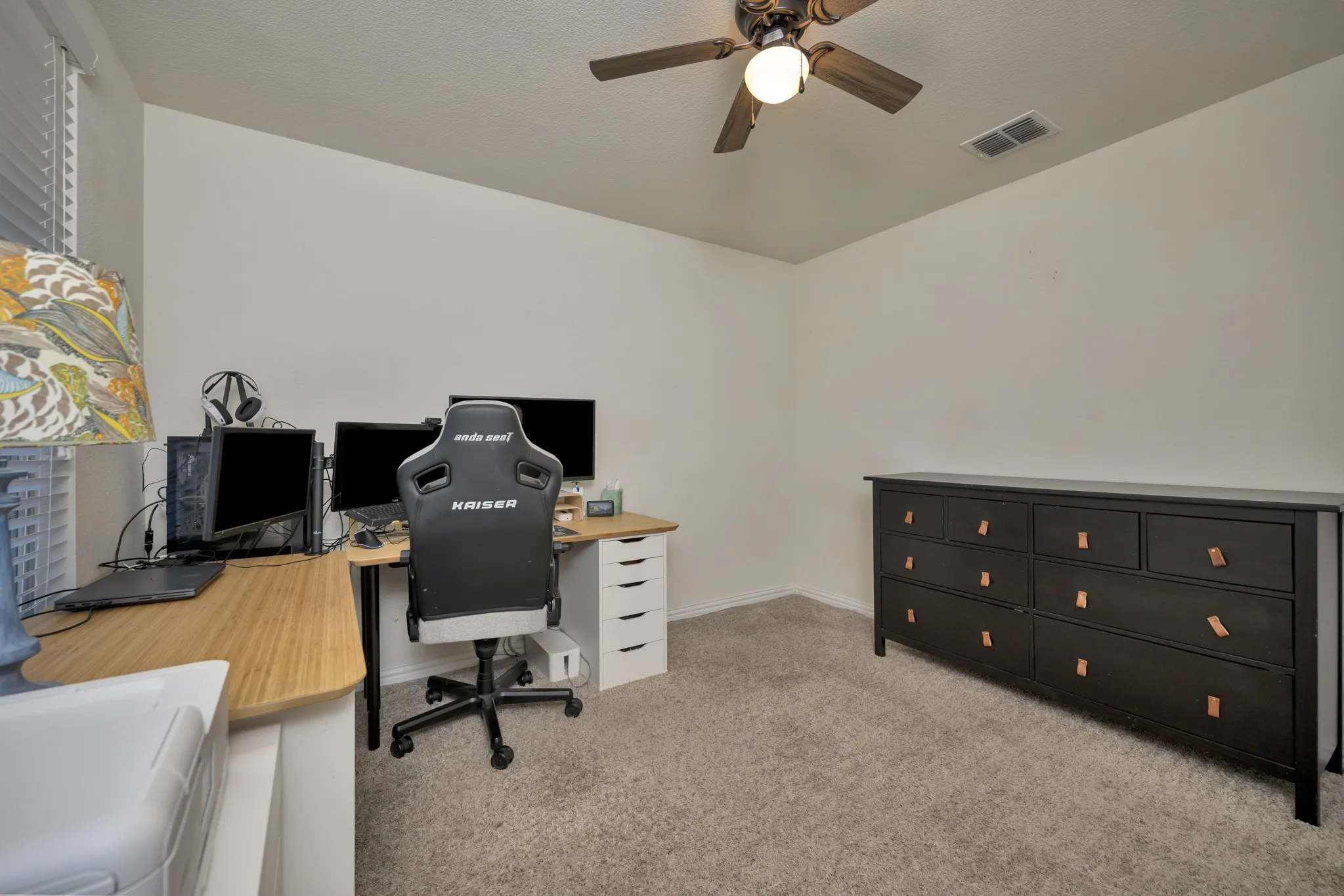 Single Family Residence For Sale in Tarrant County , 8457 Sweet Flag Lane, Fort Worth, Texas 76123, 4 Bedroom, 3 Bathroom, 2 Garage spaces, 2,250 Sqft, built in 2018, mls#21397790, Real Estate Agent in Fort Worth, Homes For Sale in Tarrant county, Homes For Sale in Fort Worth, Realtor in Fort Worth Texas, Real Estate Brokerage Independent Realty Texas, Luminita Cordes Realtor