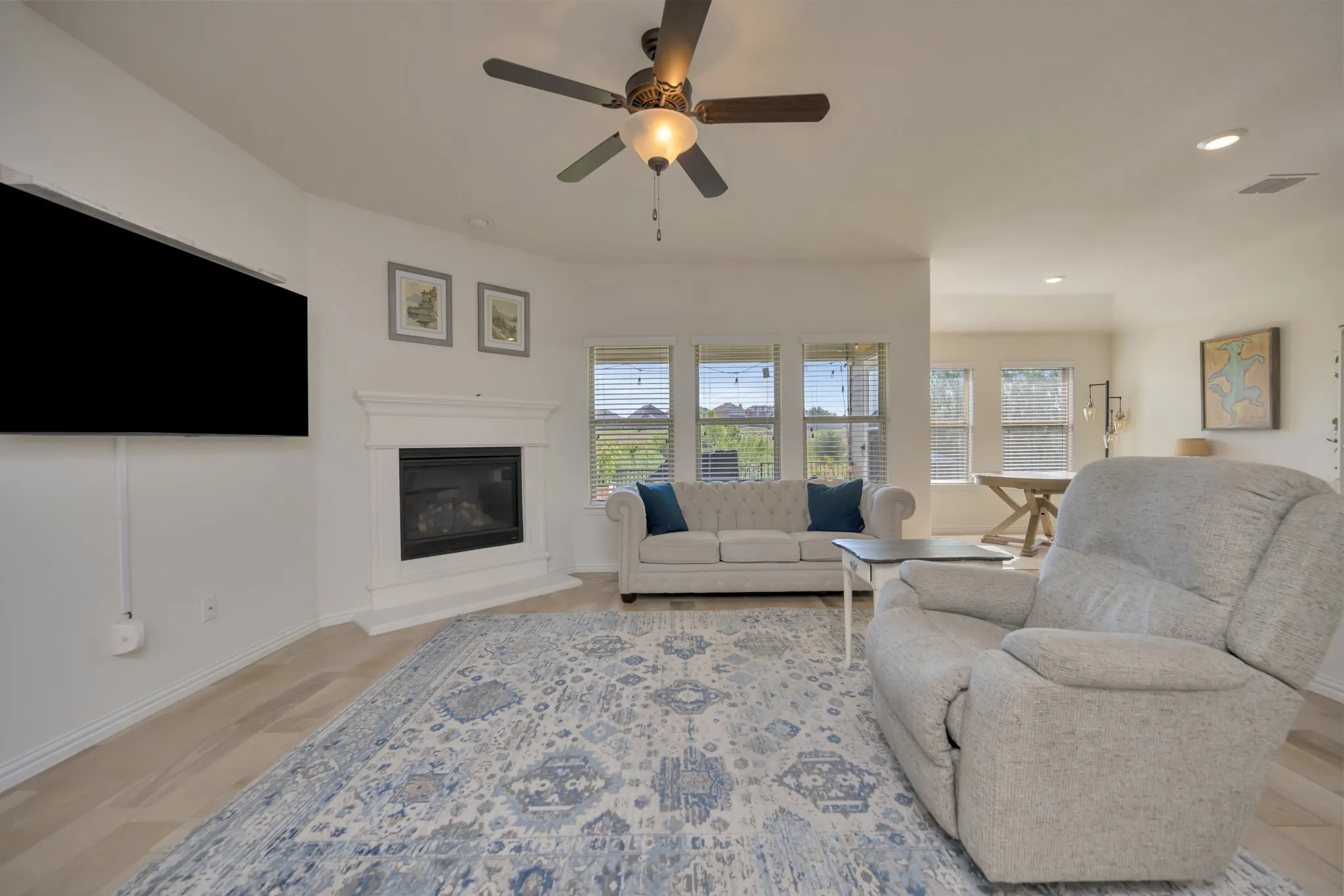 Single Family Residence For Sale in Tarrant County , 8457 Sweet Flag Lane, Fort Worth, Texas 76123, 4 Bedroom, 3 Bathroom, 2 Garage spaces, 2,250 Sqft, built in 2018, mls#21397790, Real Estate Agent in Fort Worth, Homes For Sale in Tarrant county, Homes For Sale in Fort Worth, Realtor in Fort Worth Texas, Real Estate Brokerage Independent Realty Texas, Luminita Cordes Realtor