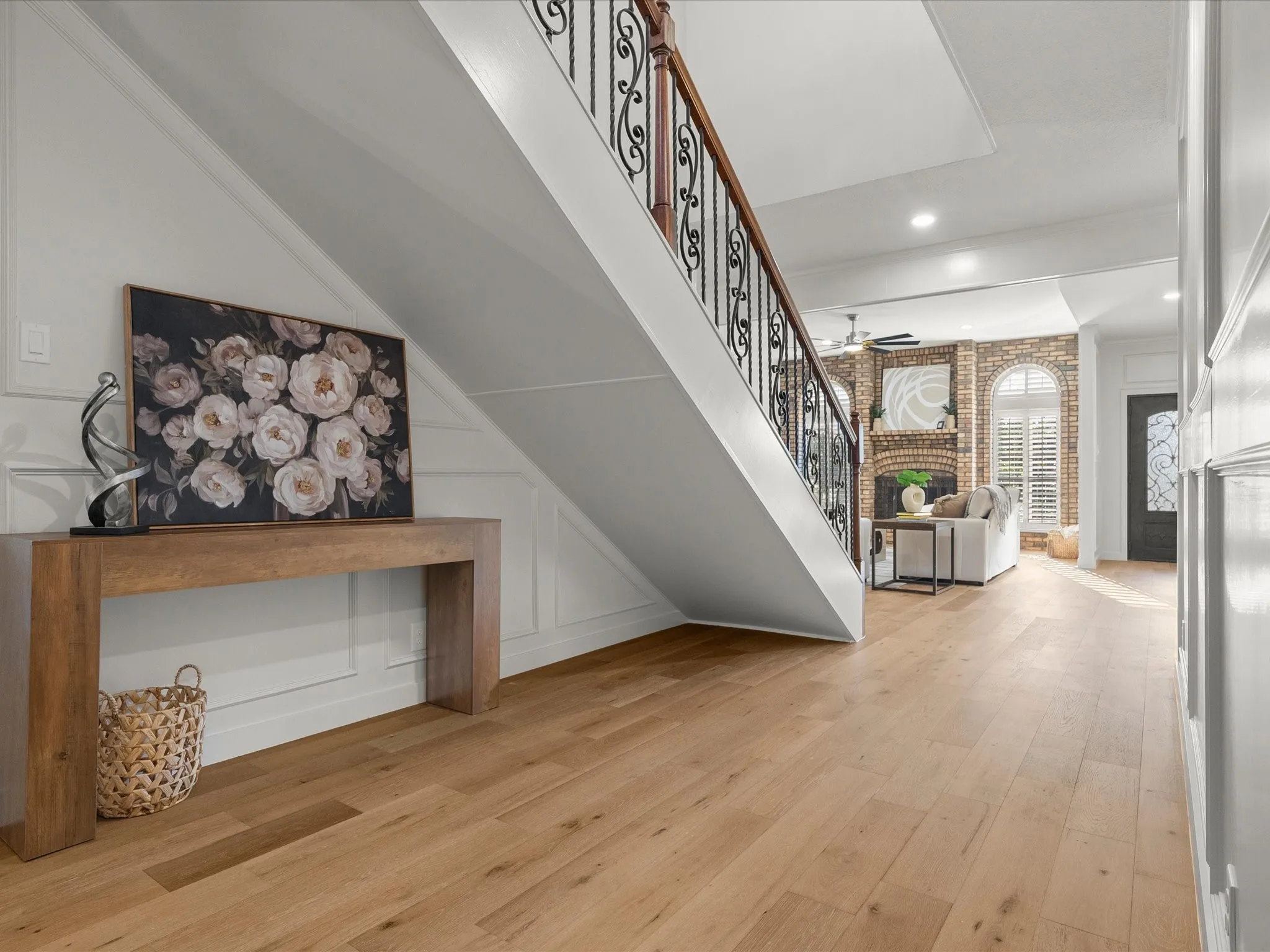 Single Family Residence For Sale in Tarrant County , 3509 Brentwood Drive, Colleyville, Texas 76034, 5 Bedroom, 5 Bathroom, 3 Garage spaces, 5,226 Sqft, built in 1983, mls#21367786, Real Estate Agent in Colleyville, Homes For Sale in Tarrant county, Homes For Sale in Colleyville, Realtor in Colleyville Texas, Real Estate Brokerage Independent Realty Texas, Luminita Cordes Realtor
