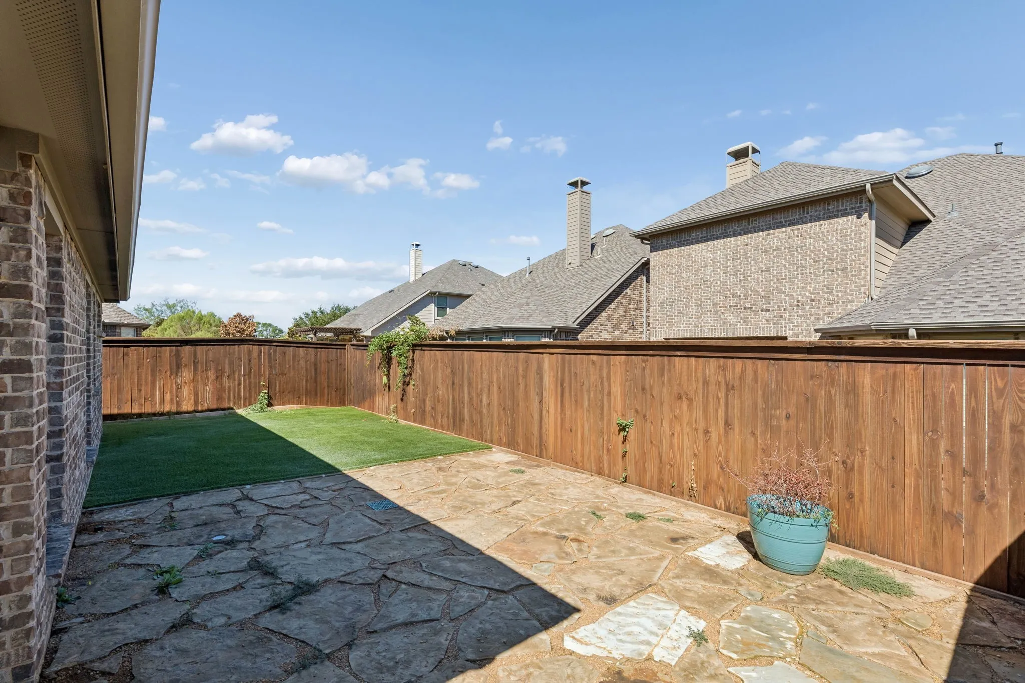 Single Family Residence For Sale in Denton County , 421 Catherine Lane, Argyle, Texas 76226, 3 Bedroom, 2 Bathroom, 2 Garage spaces, 1,736 Sqft, built in 2015, mls#21405361, Real Estate Agent in Argyle, Homes For Sale in Denton county, Homes For Sale in Argyle, Realtor in Argyle Texas, Real Estate Brokerage Independent Realty Texas, Luminita Cordes Realtor