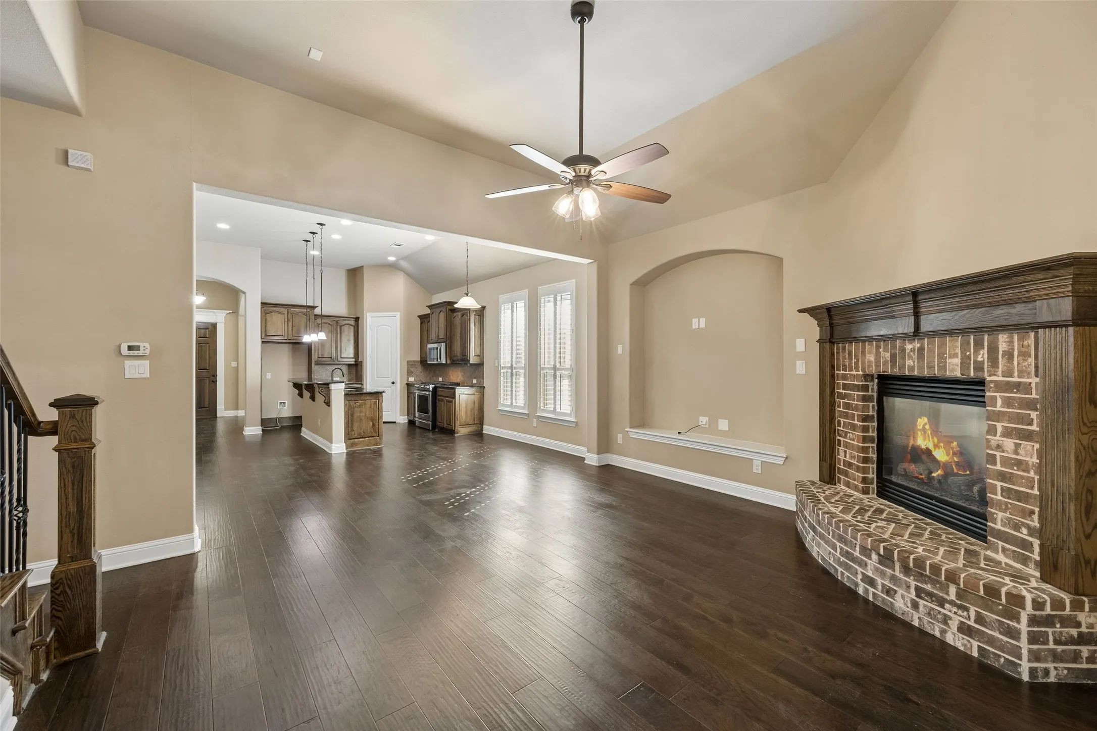 Single Family Residence For Sale in Dallas County , 419 San Marcos Drive, Irving, Texas 75039, 4 Bedroom, 2 Bathroom, 2 Garage spaces, 2,440 Sqft, built in 2013, mls#21399184, Real Estate Agent in Irving, Homes For Sale in Dallas county, Homes For Sale in Irving, Realtor in Irving Texas, Real Estate Brokerage Independent Realty Texas, Luminita Cordes Realtor