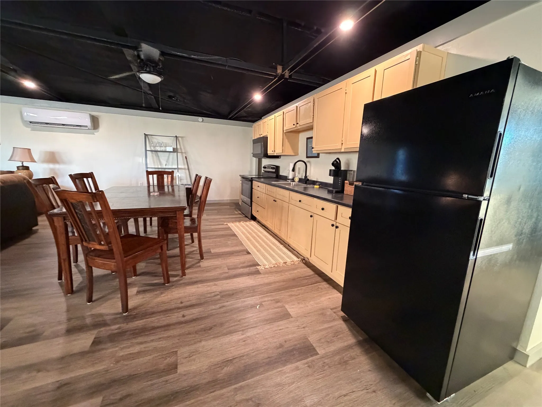 Manufactured Home For Rent in Erath County , 715 Monarch Trail, Bluff Dale, Texas 76433, 3 Bedroom, 2 Bathroom, Garage spaces, 2,100 Sqft, built in 2015, mls#21405538, Real Estate Agent in Bluff Dale, Homes For Rent in Erath county, Homes For Rent in Bluff Dale, Realtor in Bluff Dale Texas, Real Estate Brokerage Independent Realty Texas, Luminita Cordes Realtor