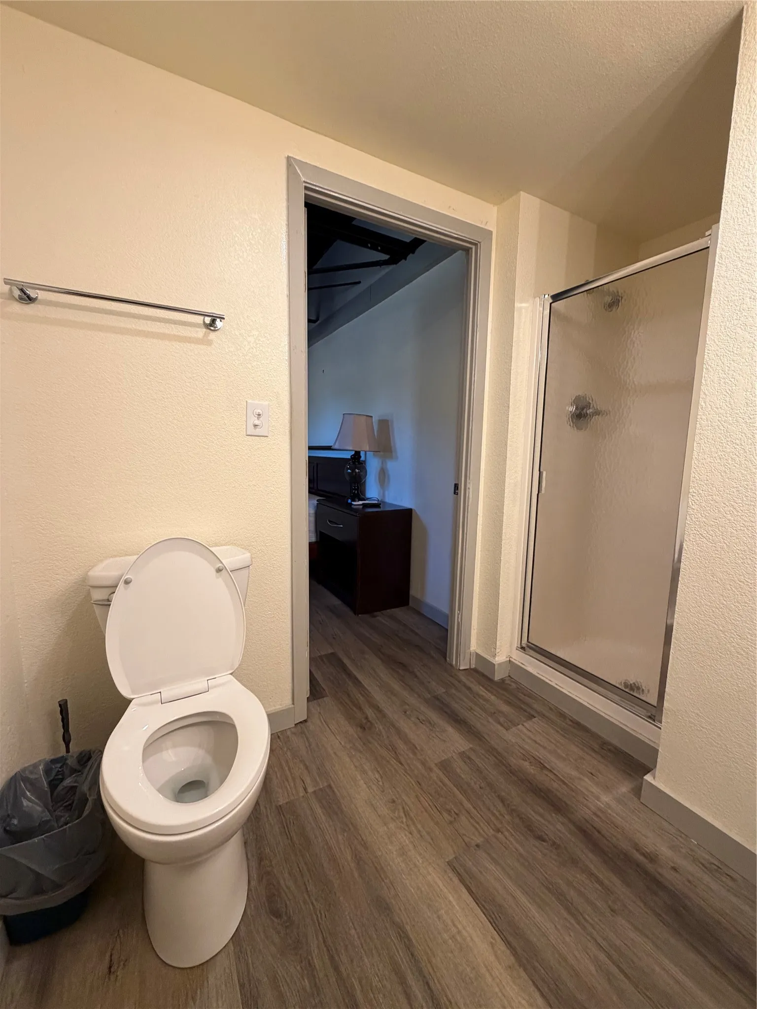 Manufactured Home For Rent in Erath County , 715 Monarch Trail, Bluff Dale, Texas 76433, 3 Bedroom, 2 Bathroom, Garage spaces, 2,100 Sqft, built in 2015, mls#21405538, Real Estate Agent in Bluff Dale, Homes For Rent in Erath county, Homes For Rent in Bluff Dale, Realtor in Bluff Dale Texas, Real Estate Brokerage Independent Realty Texas, Luminita Cordes Realtor