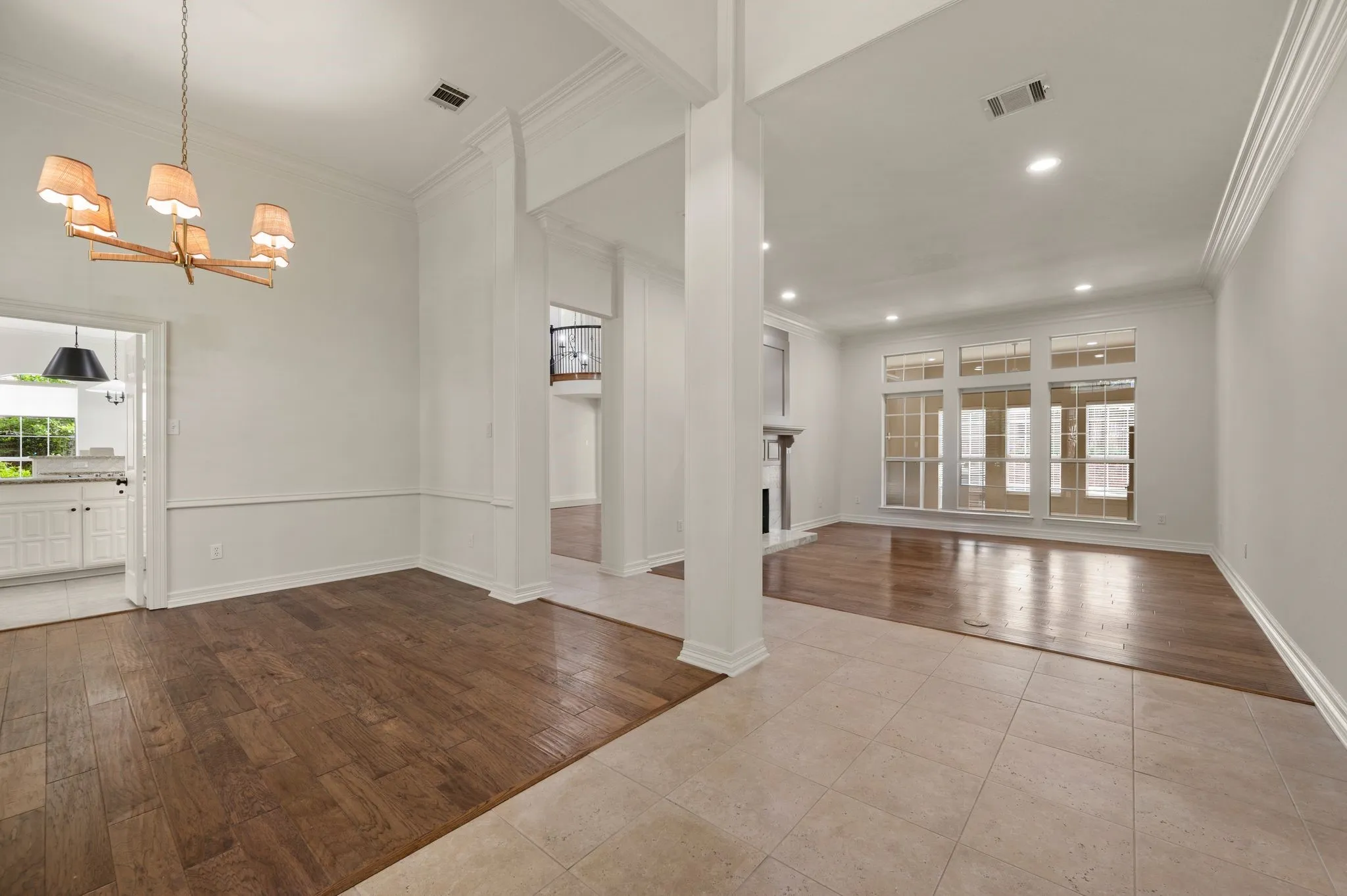 Single Family Residence For Rent in Tarrant County , 5302 Maple Lane, Colleyville, Texas 76034, 4 Bedroom, 4 Bathroom, 3 Garage spaces, 4,506 Sqft, built in 1990, mls#21404732, Real Estate Agent in Colleyville, Homes For Rent in Tarrant county, Homes For Rent in Colleyville, Realtor in Colleyville Texas, Real Estate Brokerage Independent Realty Texas, Luminita Cordes Realtor