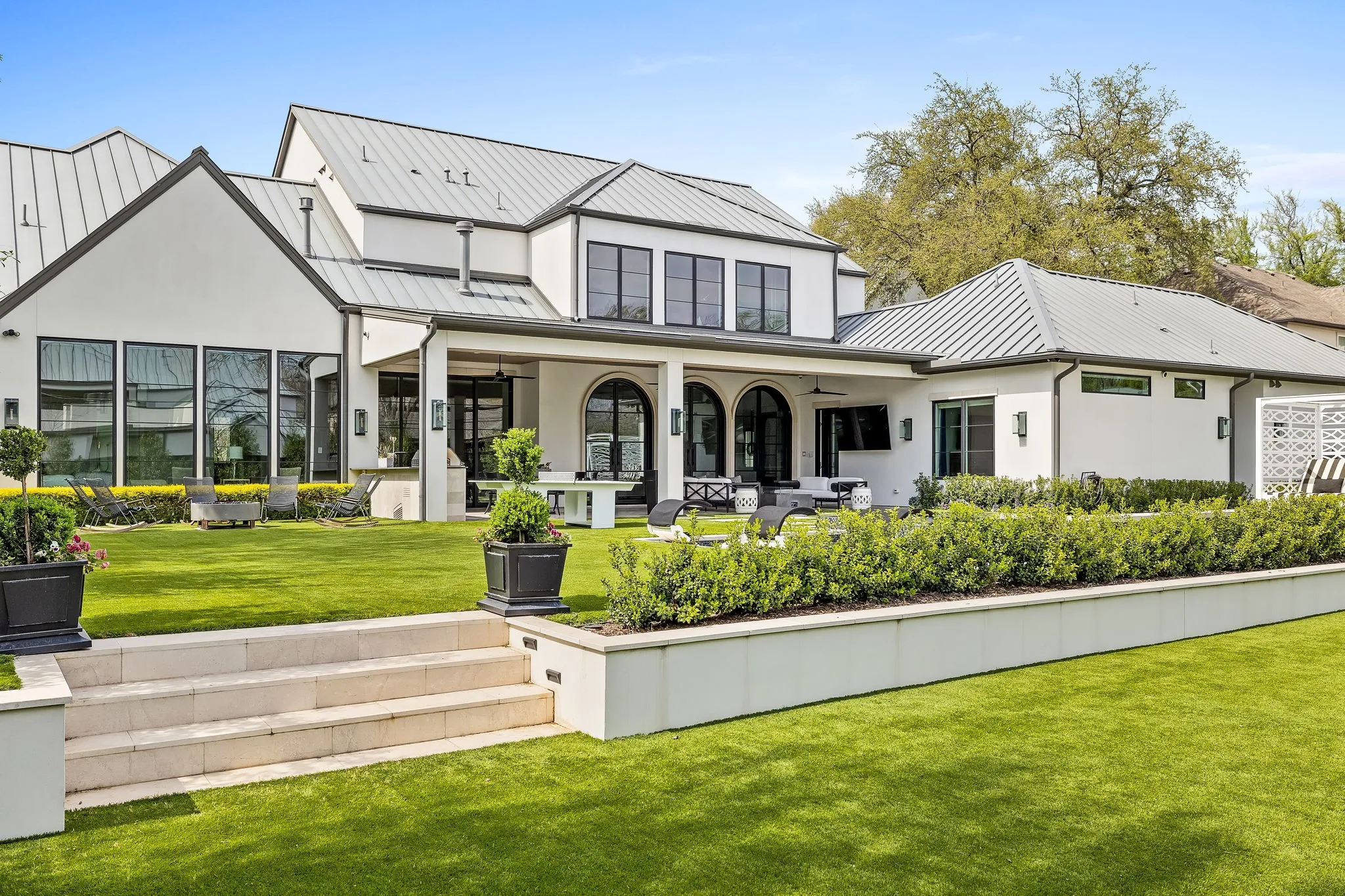 Single Family Residence For Sale in Dallas County , 4312 Pomona Road, Dallas, Texas 75209, 6 Bedroom, 8 Bathroom, 3 Garage spaces, 6,977 Sqft, built in 2022, mls#21374063, Real Estate Agent in Dallas, Homes For Sale in Dallas county, Homes For Sale in Dallas, Realtor in Dallas Texas, Real Estate Brokerage Independent Realty Texas, Luminita Cordes Realtor