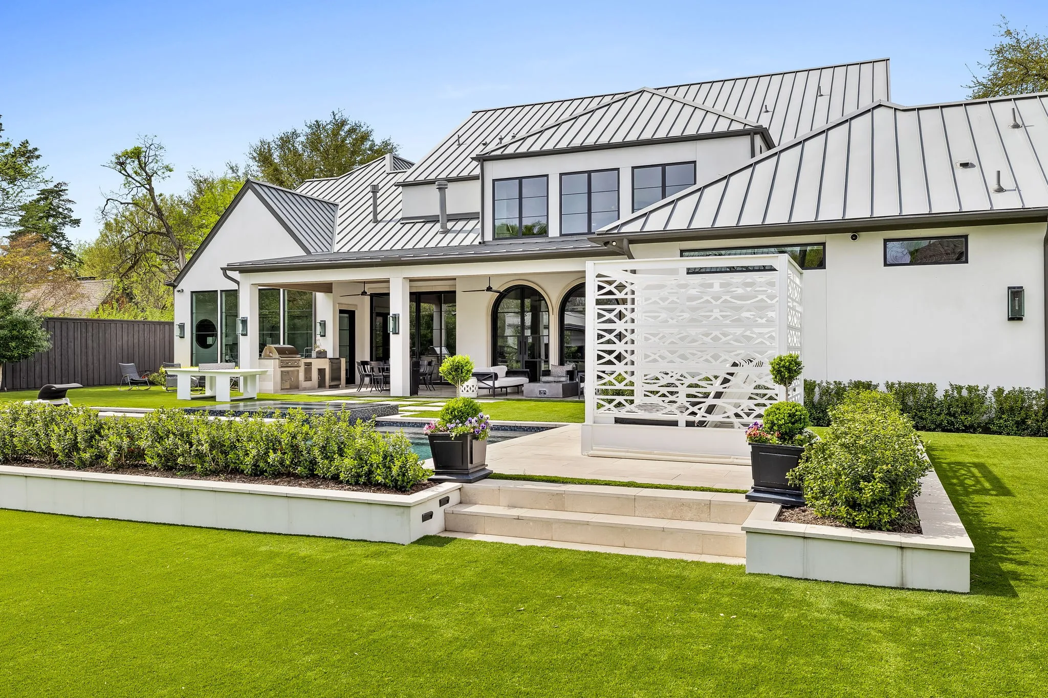 Single Family Residence For Sale in Dallas County , 4312 Pomona Road, Dallas, Texas 75209, 6 Bedroom, 8 Bathroom, 3 Garage spaces, 6,977 Sqft, built in 2022, mls#21374063, Real Estate Agent in Dallas, Homes For Sale in Dallas county, Homes For Sale in Dallas, Realtor in Dallas Texas, Real Estate Brokerage Independent Realty Texas, Luminita Cordes Realtor