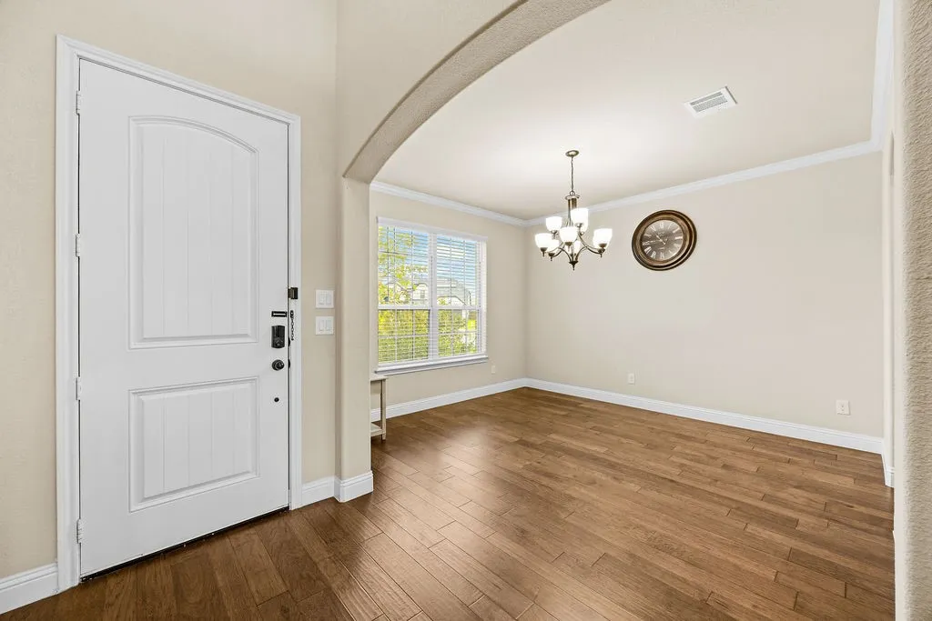 Single Family Residence For Sale in Denton County , 14838 Speargrass Drive, Frisco, Texas 75033, 5 Bedroom, 4 Bathroom, 2 Garage spaces, 3,204 Sqft, built in 2021, mls#21396389, Real Estate Agent in Frisco, Homes For Sale in Denton county, Homes For Sale in Frisco, Realtor in Frisco Texas, Real Estate Brokerage Independent Realty Texas, Luminita Cordes Realtor