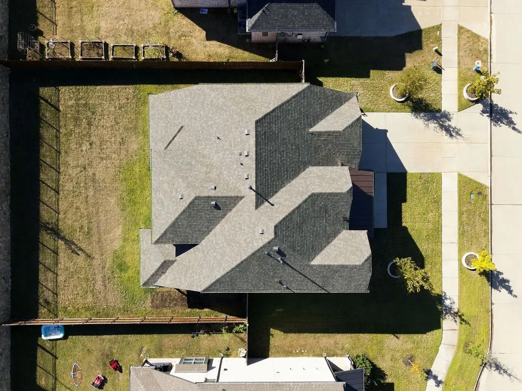 Single Family Residence For Sale in Denton County , 14838 Speargrass Drive, Frisco, Texas 75033, 5 Bedroom, 4 Bathroom, 2 Garage spaces, 3,204 Sqft, built in 2021, mls#21396389, Real Estate Agent in Frisco, Homes For Sale in Denton county, Homes For Sale in Frisco, Realtor in Frisco Texas, Real Estate Brokerage Independent Realty Texas, Luminita Cordes Realtor