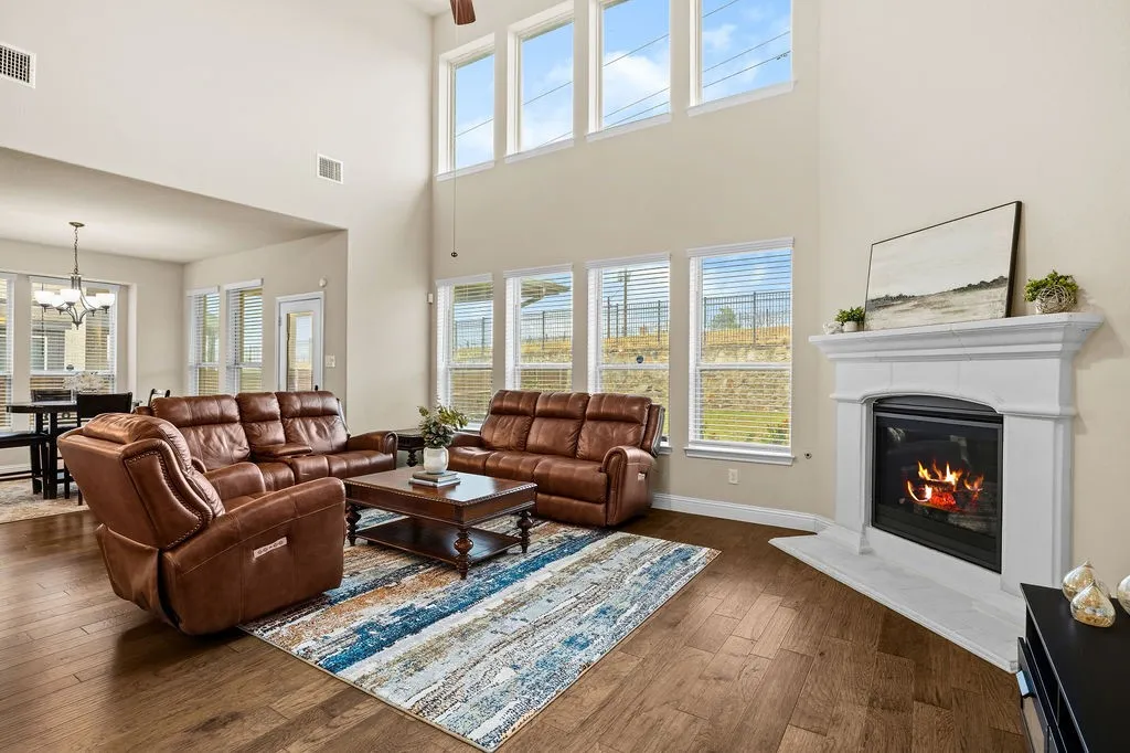 Single Family Residence For Sale in Denton County , 14838 Speargrass Drive, Frisco, Texas 75033, 5 Bedroom, 4 Bathroom, 2 Garage spaces, 3,204 Sqft, built in 2021, mls#21396389, Real Estate Agent in Frisco, Homes For Sale in Denton county, Homes For Sale in Frisco, Realtor in Frisco Texas, Real Estate Brokerage Independent Realty Texas, Luminita Cordes Realtor