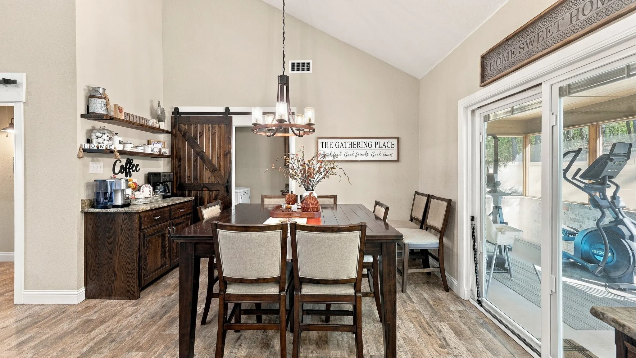 Single Family Residence For Sale in Wise County , 136 N Bronco Court, Springtown, Texas 76082, 4 Bedroom, 4 Bathroom, 2 Garage spaces, 2,306 Sqft, built in 2019, mls#21404399, Real Estate Agent in Springtown, Homes For Sale in Wise county, Homes For Sale in Springtown, Realtor in Springtown Texas, Real Estate Brokerage Independent Realty Texas, Luminita Cordes Realtor
