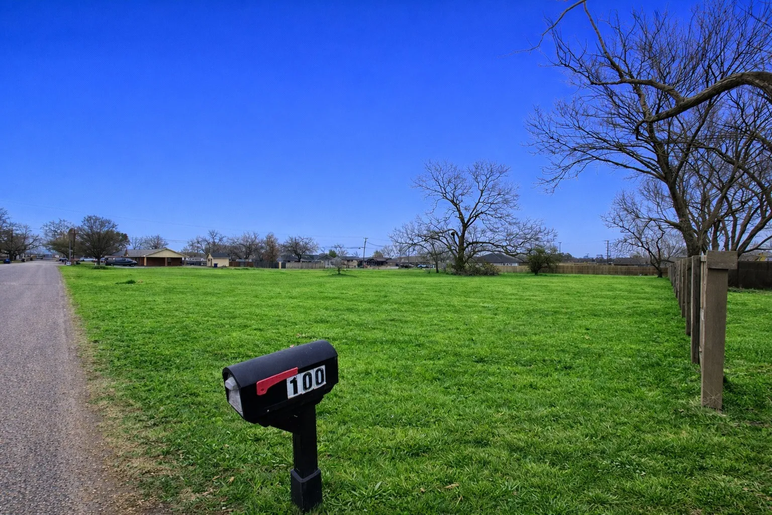 Unimproved Land For Sale in Grayson County , 724 E Hughes Street, Collinsville, Texas 76233, 0, 0, Garage spaces, 0 Sqft, built in 0, mls#21405059, Real Estate Agent in Collinsville, Homes For Sale in Grayson county, Homes For Sale in Collinsville, Realtor in Collinsville Texas, Real Estate Brokerage Independent Realty Texas, Luminita Cordes Realtor