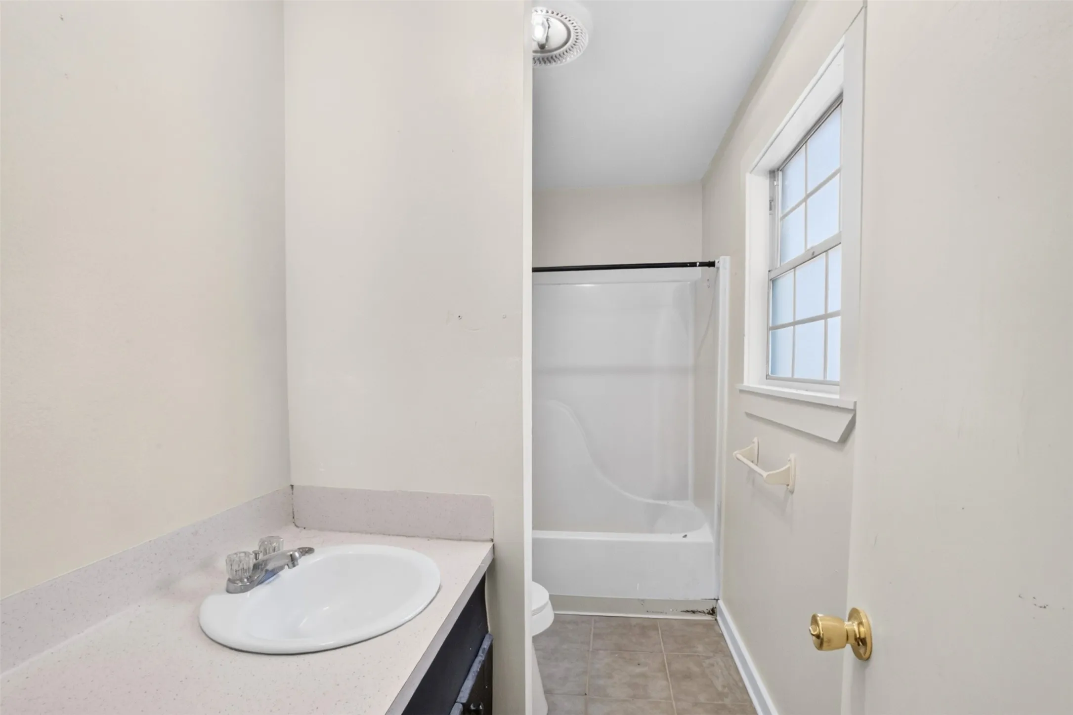 Single Family Residence For Sale in Upshur County , 3166 Fm 49, Gilmer, Texas 75644, 1 Bedroom, 1 Bathroom, Garage spaces, 576 Sqft, built in 1993, mls#21405017, Real Estate Agent in Gilmer, Homes For Sale in Upshur county, Homes For Sale in Gilmer, Realtor in Gilmer Texas, Real Estate Brokerage Independent Realty Texas, Luminita Cordes Realtor