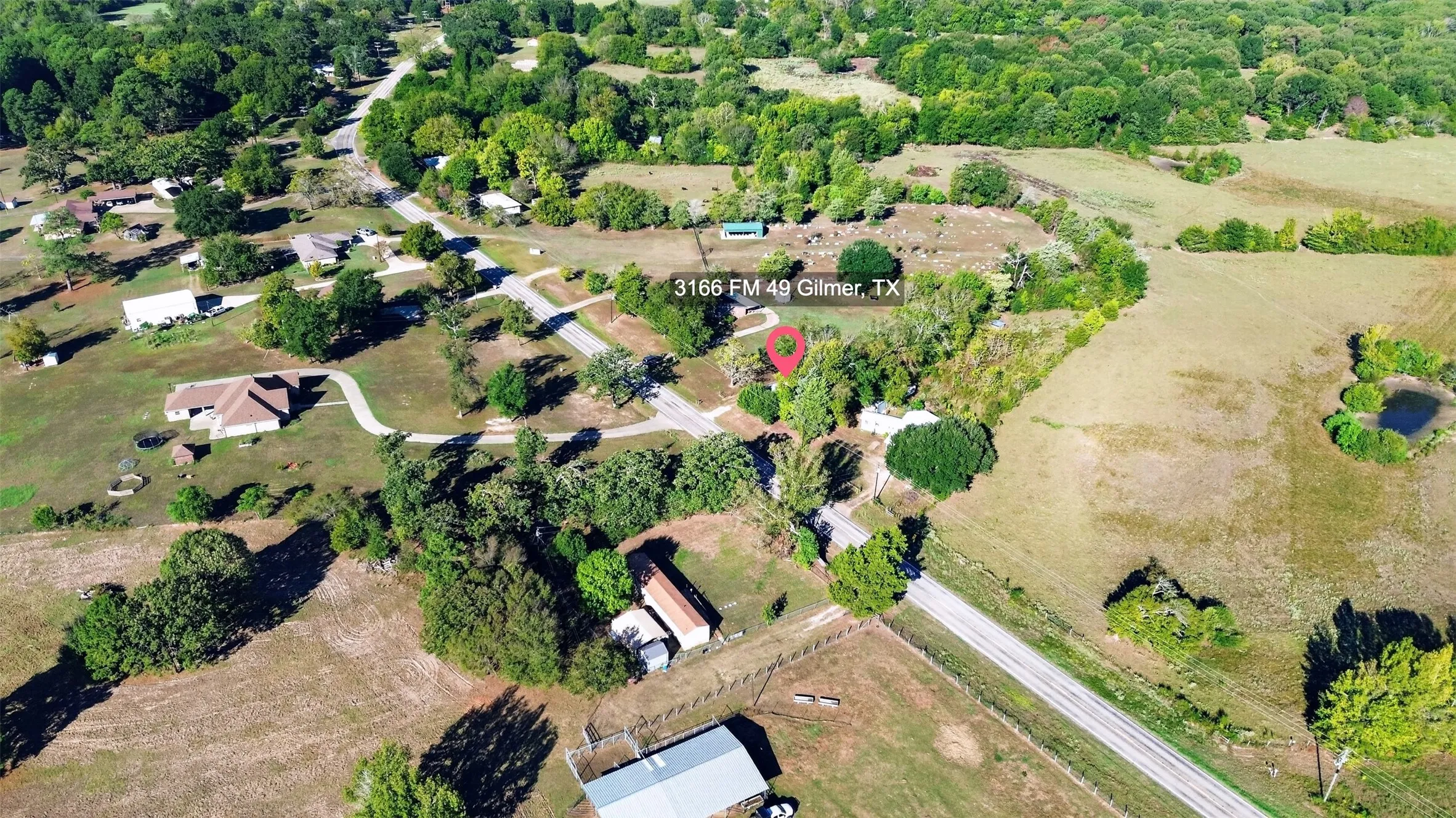 Single Family Residence For Sale in Upshur County , 3166 Fm 49, Gilmer, Texas 75644, 1 Bedroom, 1 Bathroom, Garage spaces, 576 Sqft, built in 1993, mls#21405017, Real Estate Agent in Gilmer, Homes For Sale in Upshur county, Homes For Sale in Gilmer, Realtor in Gilmer Texas, Real Estate Brokerage Independent Realty Texas, Luminita Cordes Realtor