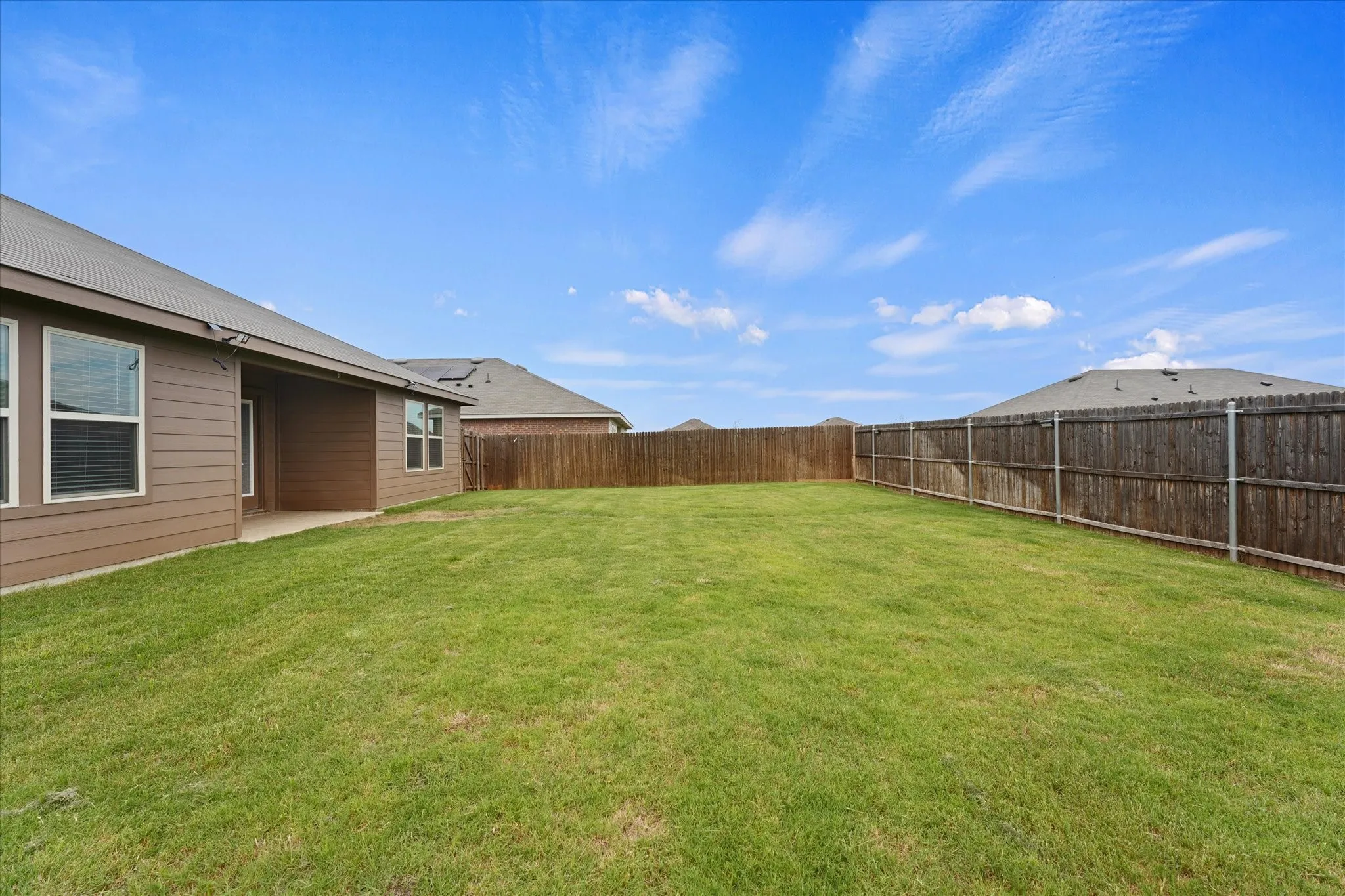 Single Family Residence For Rent in Collin County , 1403 Thunder Canyon Way, Josephine, Texas 75189, 3 Bedroom, 2 Bathroom, 2 Garage spaces, 1,625 Sqft, built in 2021, mls#21405605, Real Estate Agent in Josephine, Homes For Rent in Collin county, Homes For Rent in Josephine, Realtor in Josephine Texas, Real Estate Brokerage Independent Realty Texas, Luminita Cordes Realtor