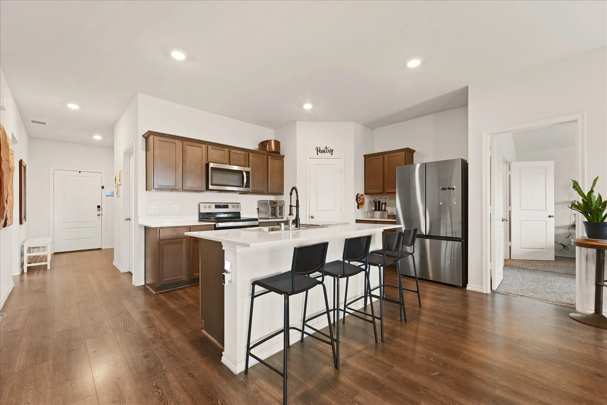 Single Family Residence For Rent in Collin County , 1403 Thunder Canyon Way, Josephine, Texas 75189, 3 Bedroom, 2 Bathroom, 2 Garage spaces, 1,625 Sqft, built in 2021, mls#21405605, Real Estate Agent in Josephine, Homes For Rent in Collin county, Homes For Rent in Josephine, Realtor in Josephine Texas, Real Estate Brokerage Independent Realty Texas, Luminita Cordes Realtor