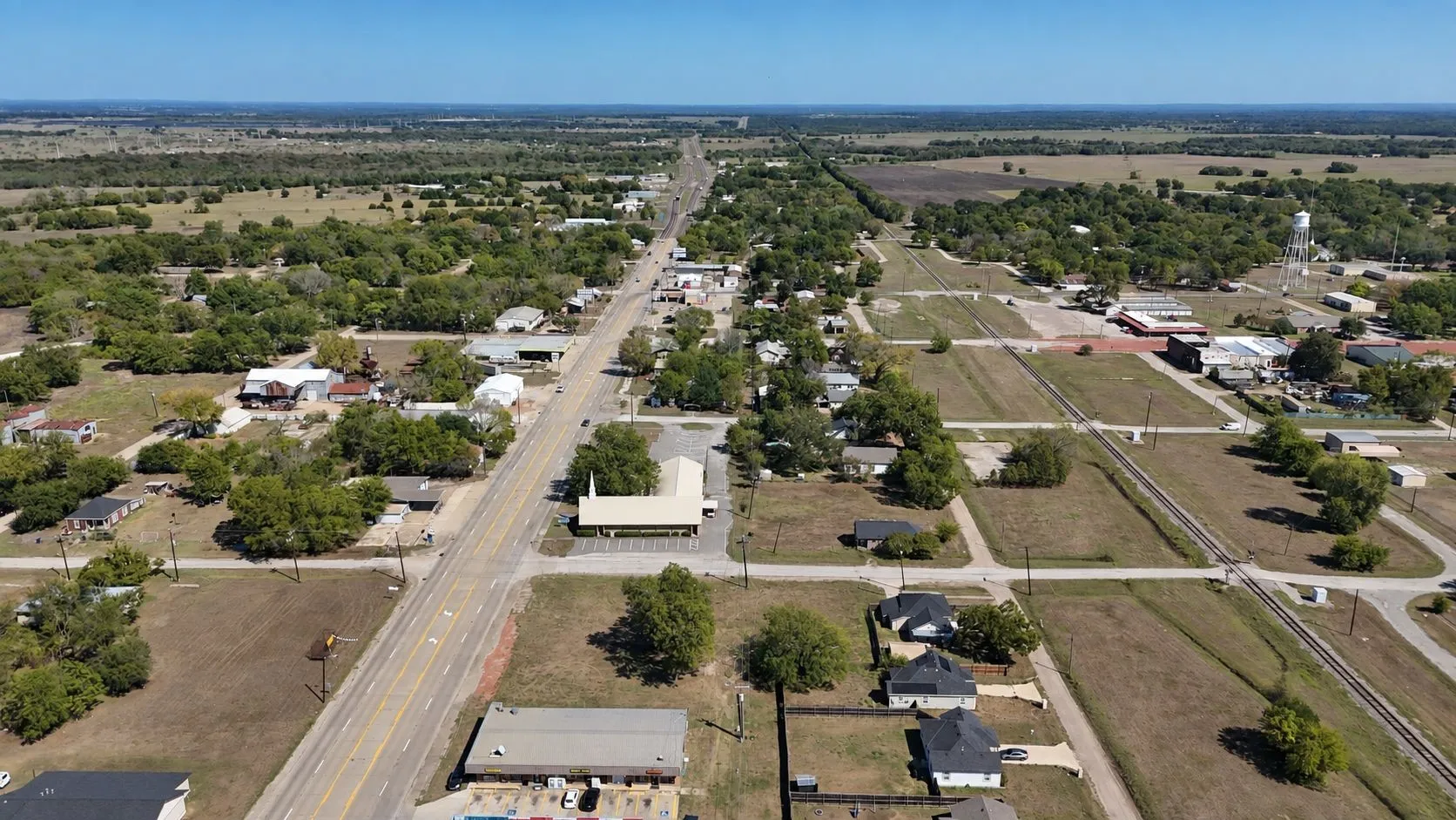 Unimproved Land For Sale in Navarro County , 305 NW 2nd Street, Kerens, Texas 75144, 0, 0, Garage spaces, 0 Sqft, built in 0, mls#21405236, Real Estate Agent in Kerens, Homes For Sale in Navarro county, Homes For Sale in Kerens, Realtor in Kerens Texas, Real Estate Brokerage Independent Realty Texas, Luminita Cordes Realtor