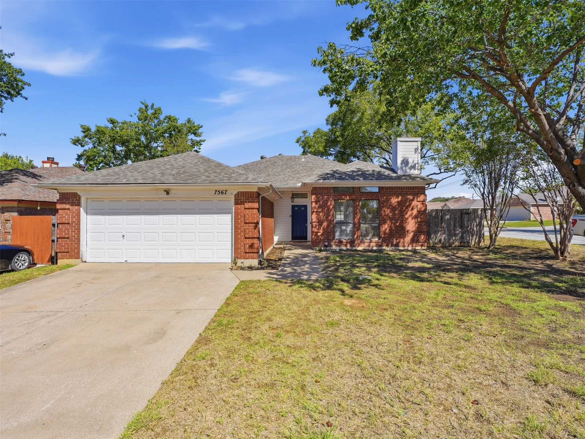 Single Family Residence For Sale in Tarrant County , 7567 Casburn Court, Fort Worth, Texas 76120, 5 Bedroom, 2 Bathroom, 2 Garage spaces, 1,938 Sqft, built in 1990, mls#21405578, Real Estate Agent in Fort Worth, Homes For Sale in Tarrant county, Homes For Sale in Fort Worth, Realtor in Fort Worth Texas, Real Estate Brokerage Independent Realty Texas, Luminita Cordes Realtor