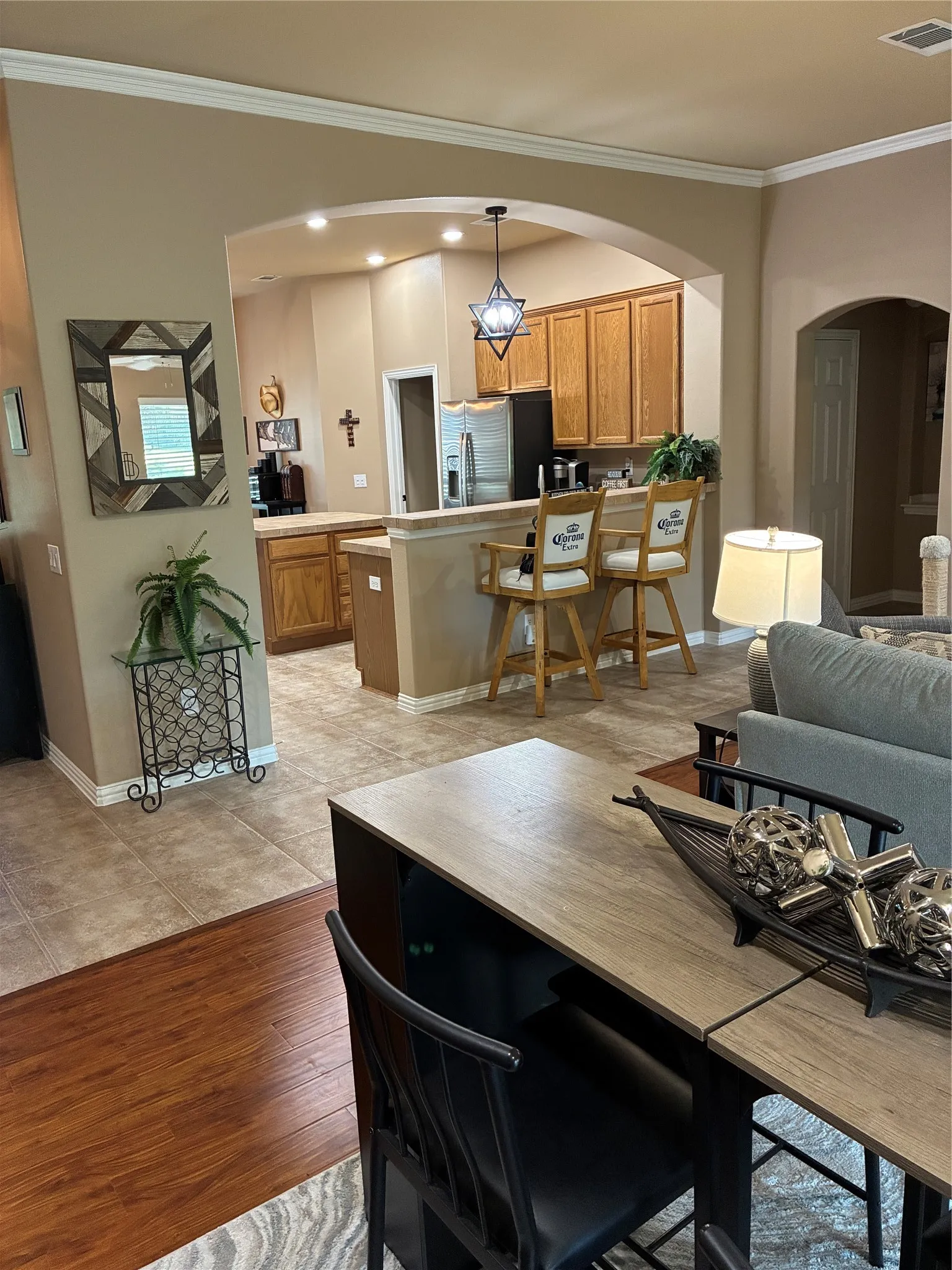 Single Family Residence For Sale in Denton County , 10009 Hanford Drive, Denton, Texas 76207, 2 Bedroom, 2 Bathroom, 2 Garage spaces, 1,866 Sqft, built in 2003, mls#21403230, Real Estate Agent in Denton, Homes For Sale in Denton county, Homes For Sale in Denton, Realtor in Denton Texas, Real Estate Brokerage Independent Realty Texas, Luminita Cordes Realtor